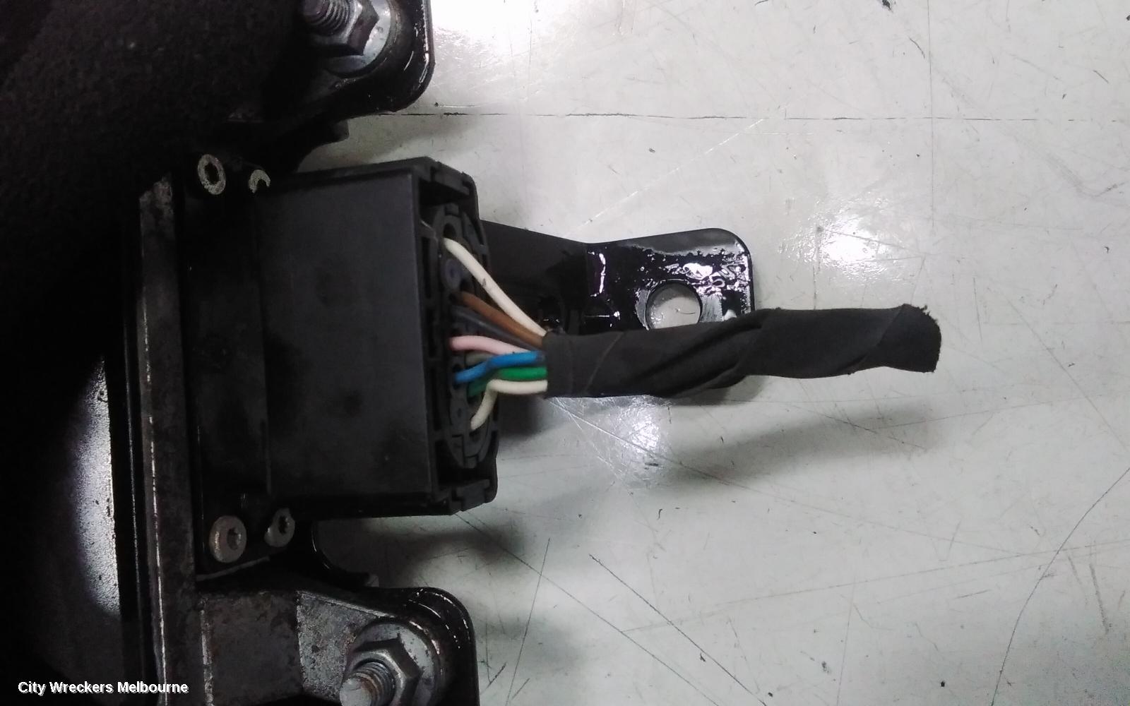 HYUNDAI GENESIS, DH, 11/2014 - 01/2018, 95821-B1100 REAR RIGHT BLIND SPOT SENSOR : 141404