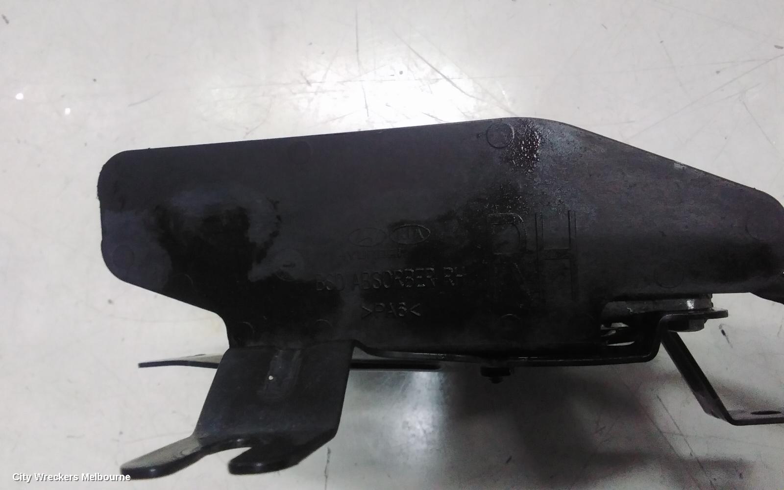 HYUNDAI GENESIS, DH, 11/2014 - 01/2018, 95821-B1100 REAR RIGHT BLIND SPOT SENSOR : 141404