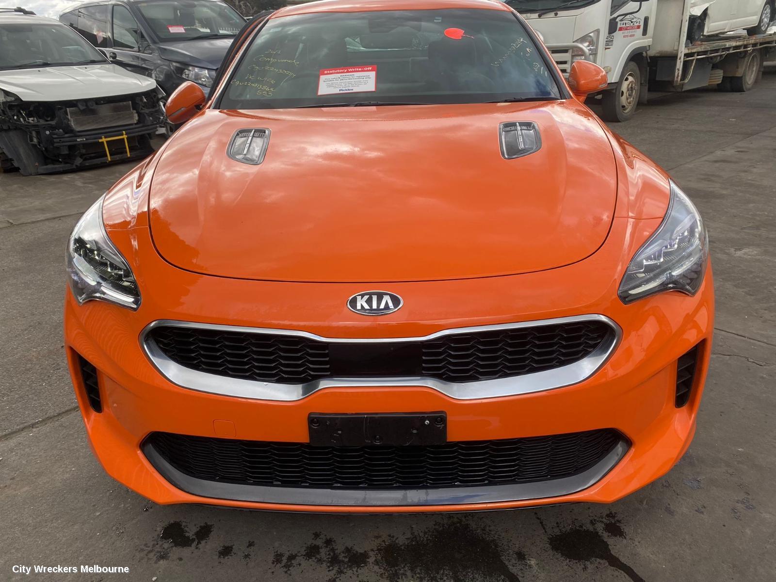 KIA STINGER LEFT FRONT HUB ASSEMBLY, CK, NON ADAPTIVE SUSPENSION TYPE, 06/2017 - 04/2023
