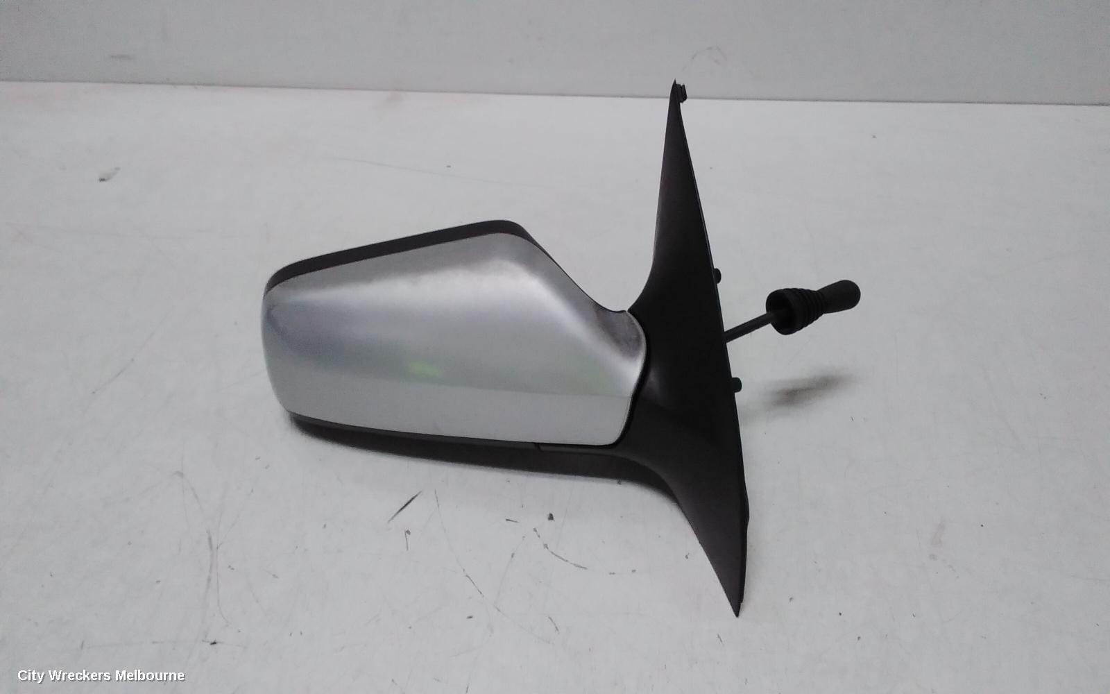 HOLDEN ASTRA RIGHT DOOR MIRROR, TS, MAN, HATCH/SEDAN, PAINTED TYPE (SMOOTH FINISH), 09/1998 - 10/2006