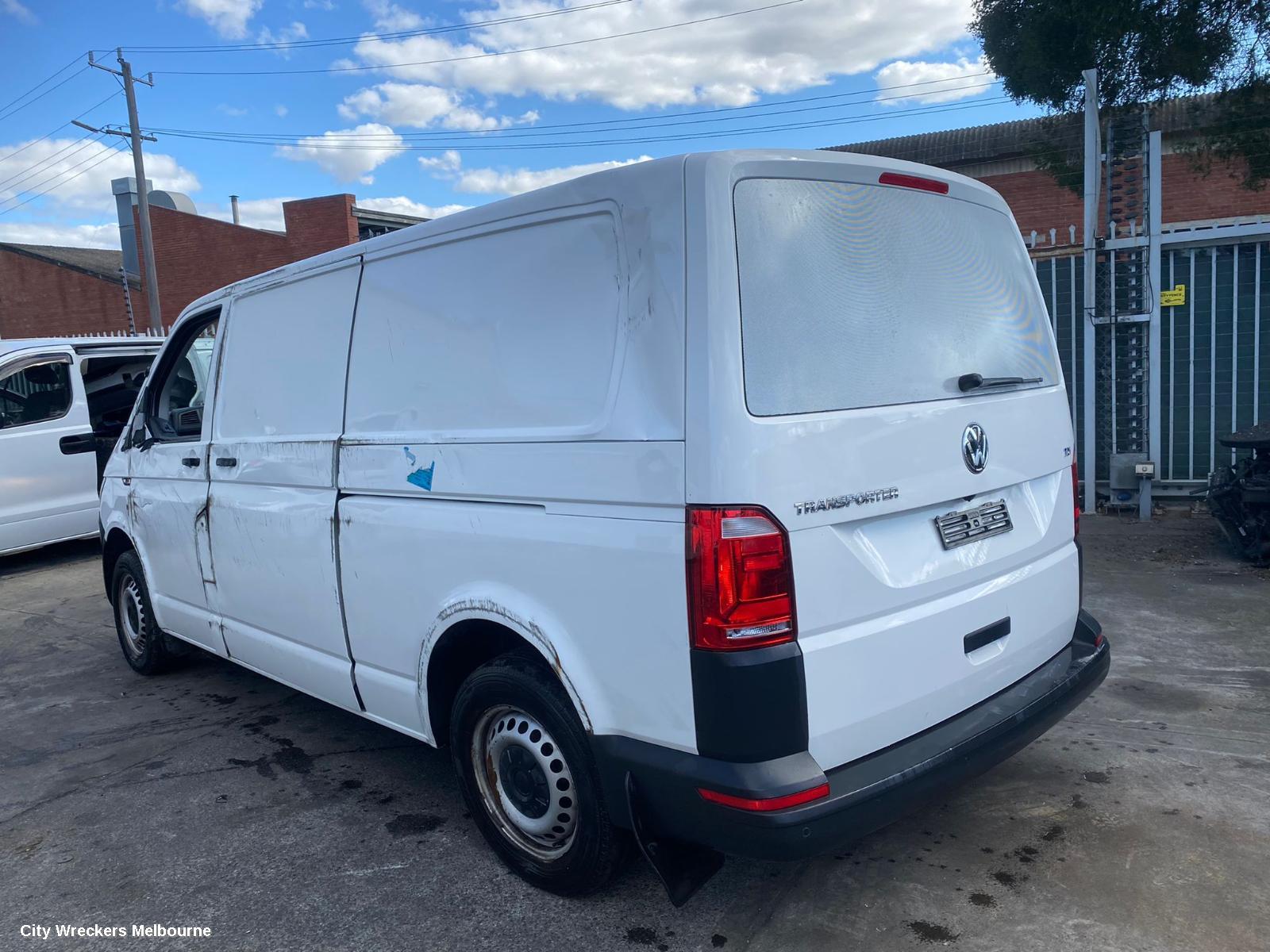 VOLKSWAGEN TRANSPORTER REVERSE CAMERA, T6, REVERSE CAMERA, 07/2015 ONWARDS