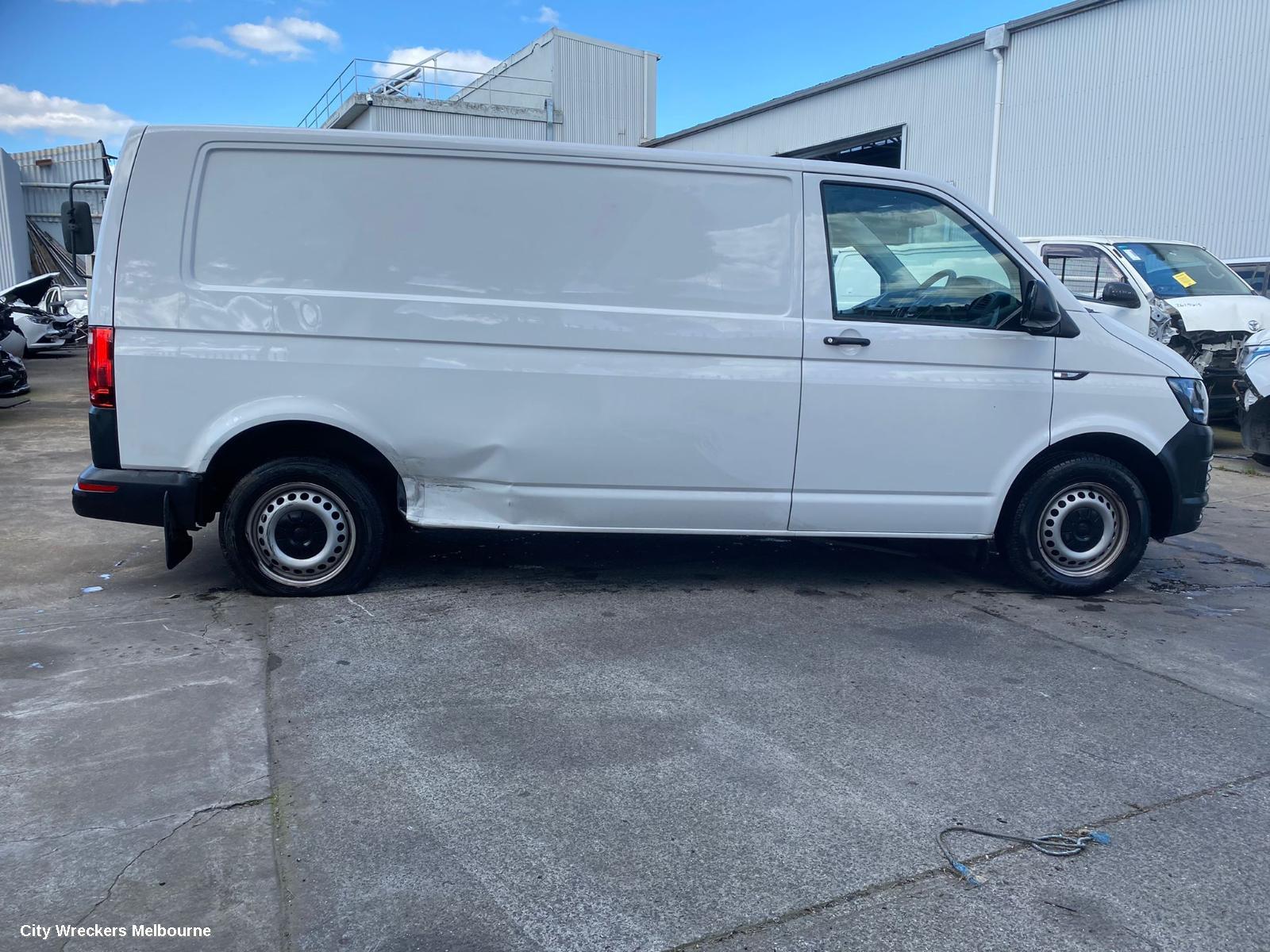 VOLKSWAGEN TRANSPORTER REVERSE CAMERA, T6, REVERSE CAMERA, 07/2015 ONWARDS