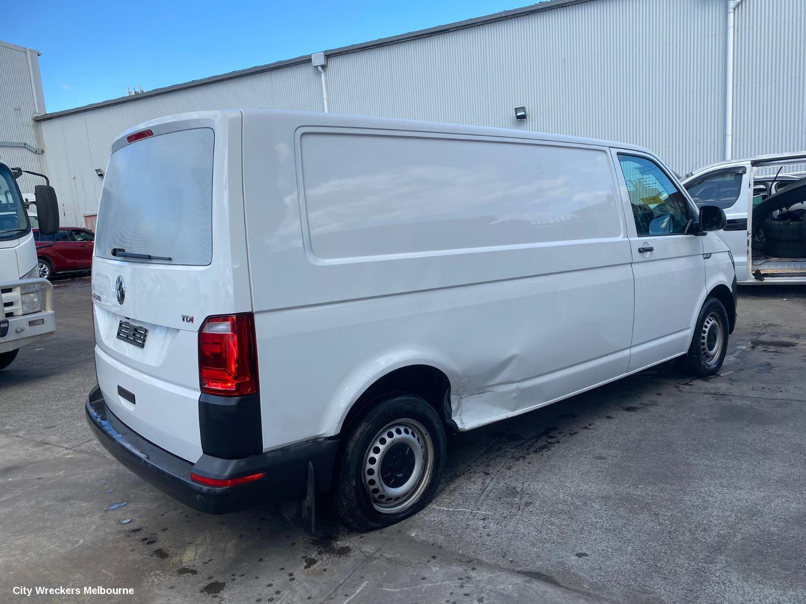 VOLKSWAGEN TRANSPORTER REVERSE CAMERA, T6, REVERSE CAMERA, 07/2015 ONWARDS