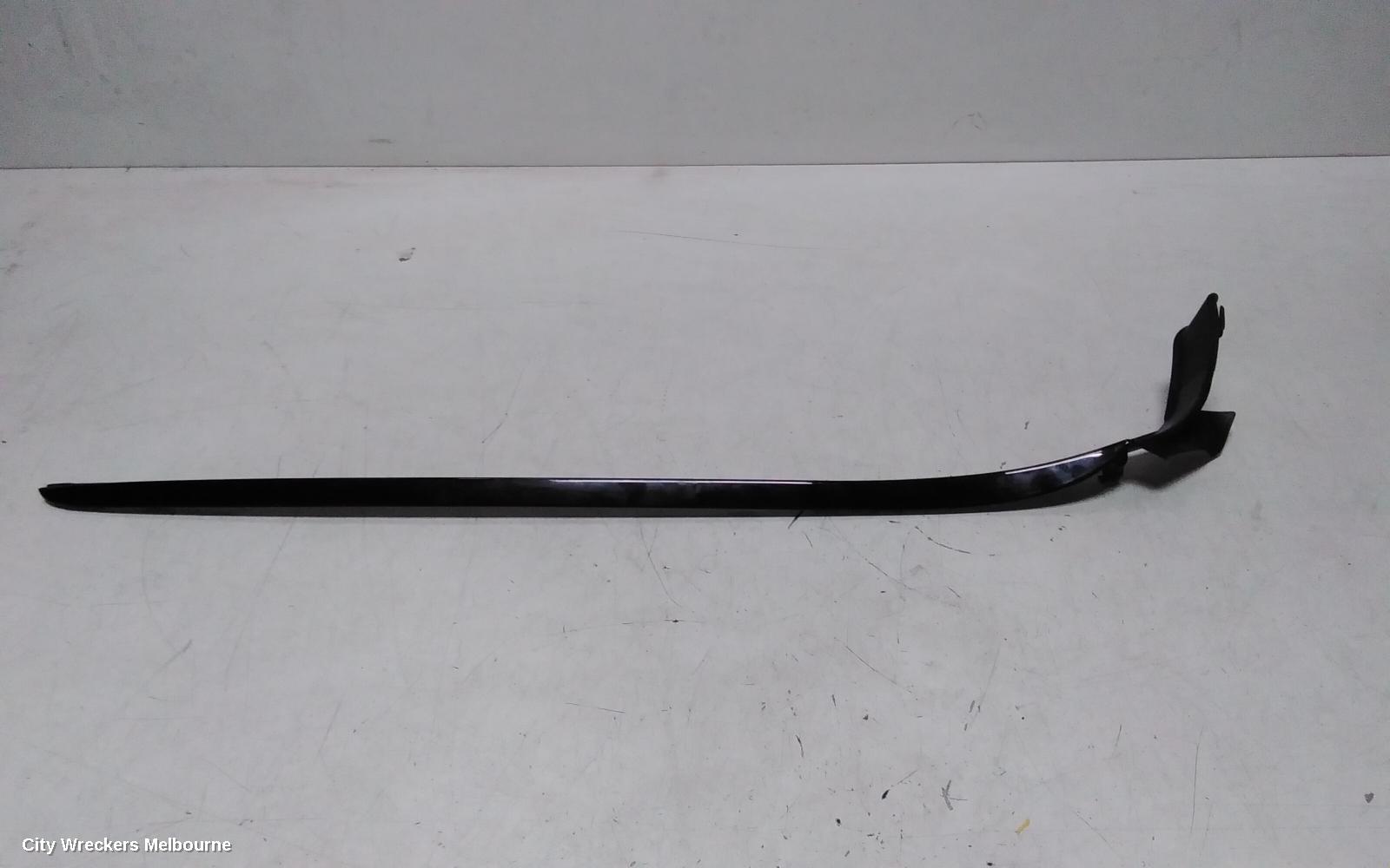 GENESIS GV70 TRIM PANEL, JK, 03/2021 ONWARDS