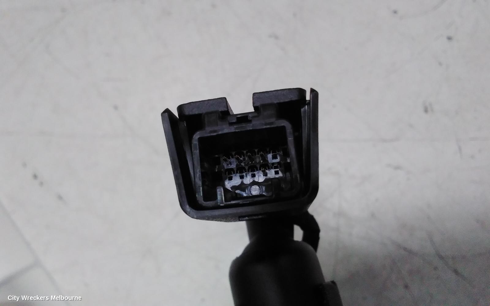 GENESIS GV70 INTERIOR MIRROR, JK, 03/2021 ONWARDS