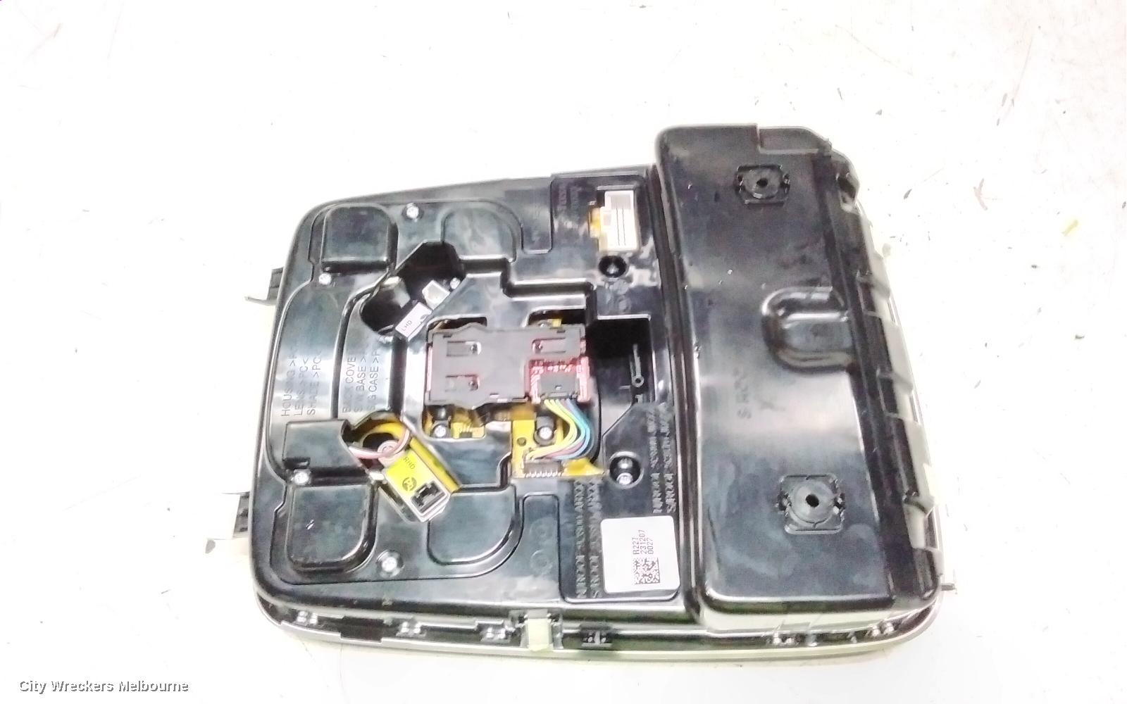 GENESIS GV70 COURTESY LIGHT, JK, 03/2021 ONWARDS