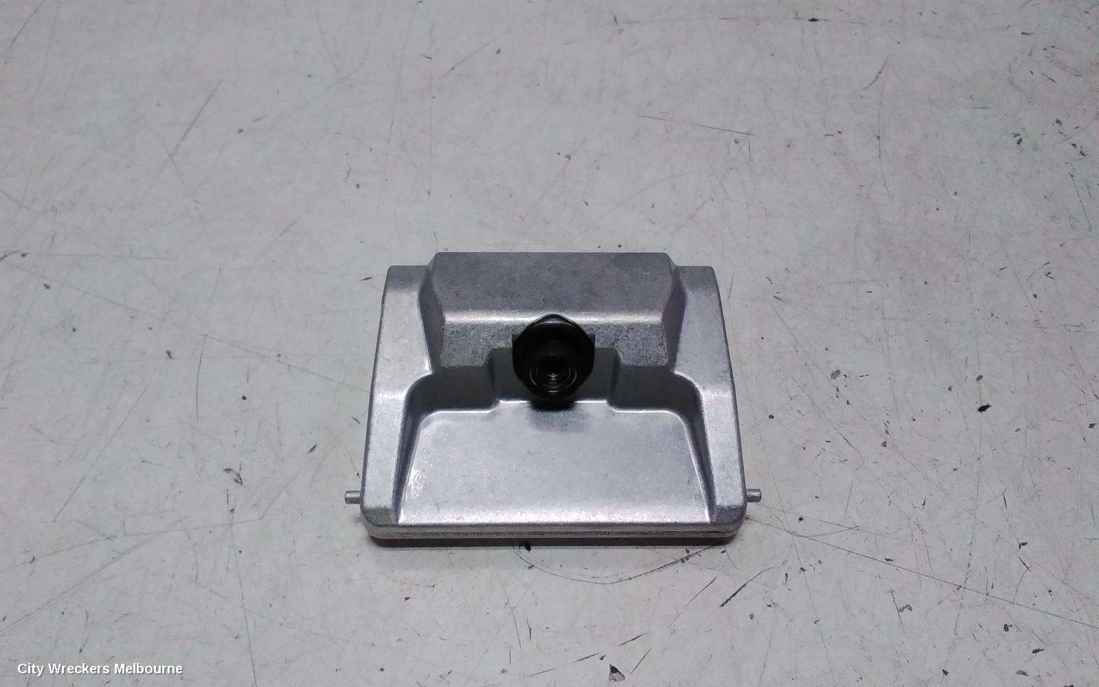 GENESIS GV70 REVERSE CAMERA, JK, 03/2021 ONWARDS