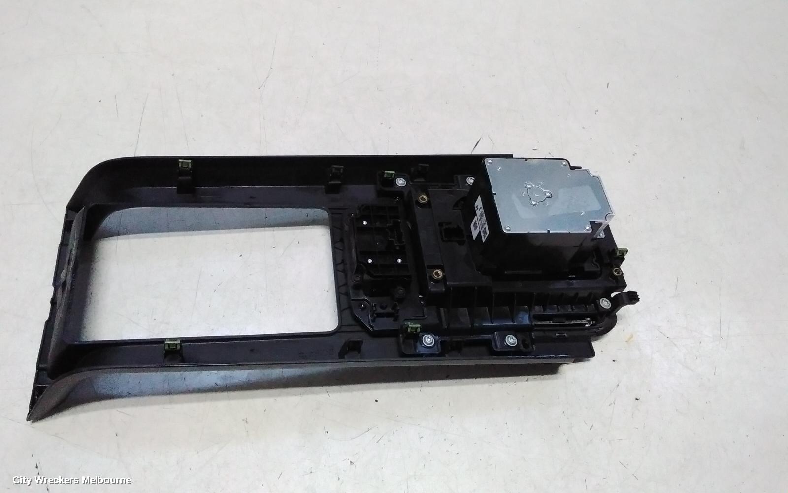LAND ROVER DISCOVERY SPORT GEAR STICK/SHIFTER, GEAR SHIFT ASSY, AUTO, L550, 01/2015 - 06/2019