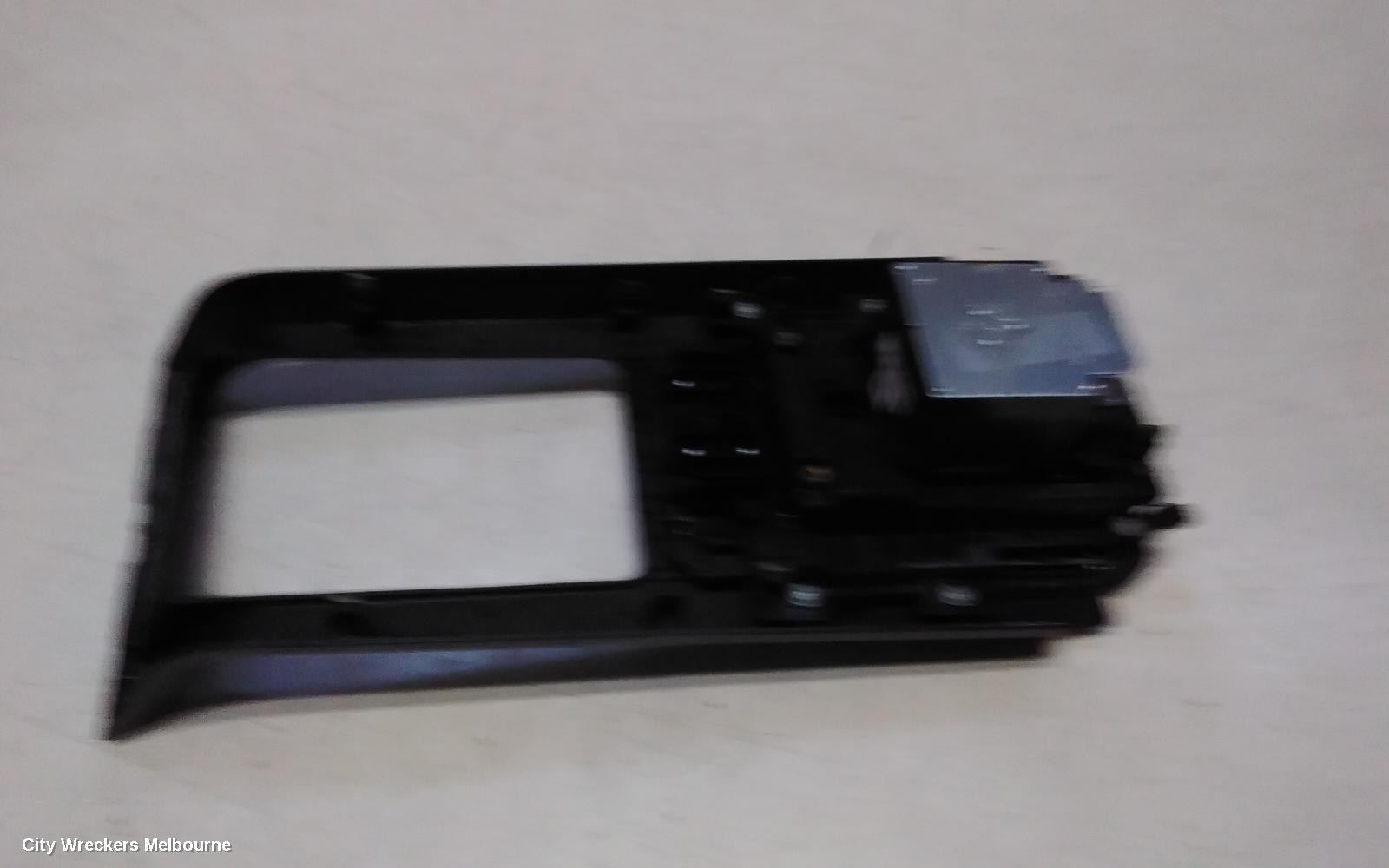 LAND ROVER DISCOVERY SPORT GEAR STICK/SHIFTER, GEAR SHIFT ASSY, AUTO, L550, 01/2015 - 06/2019