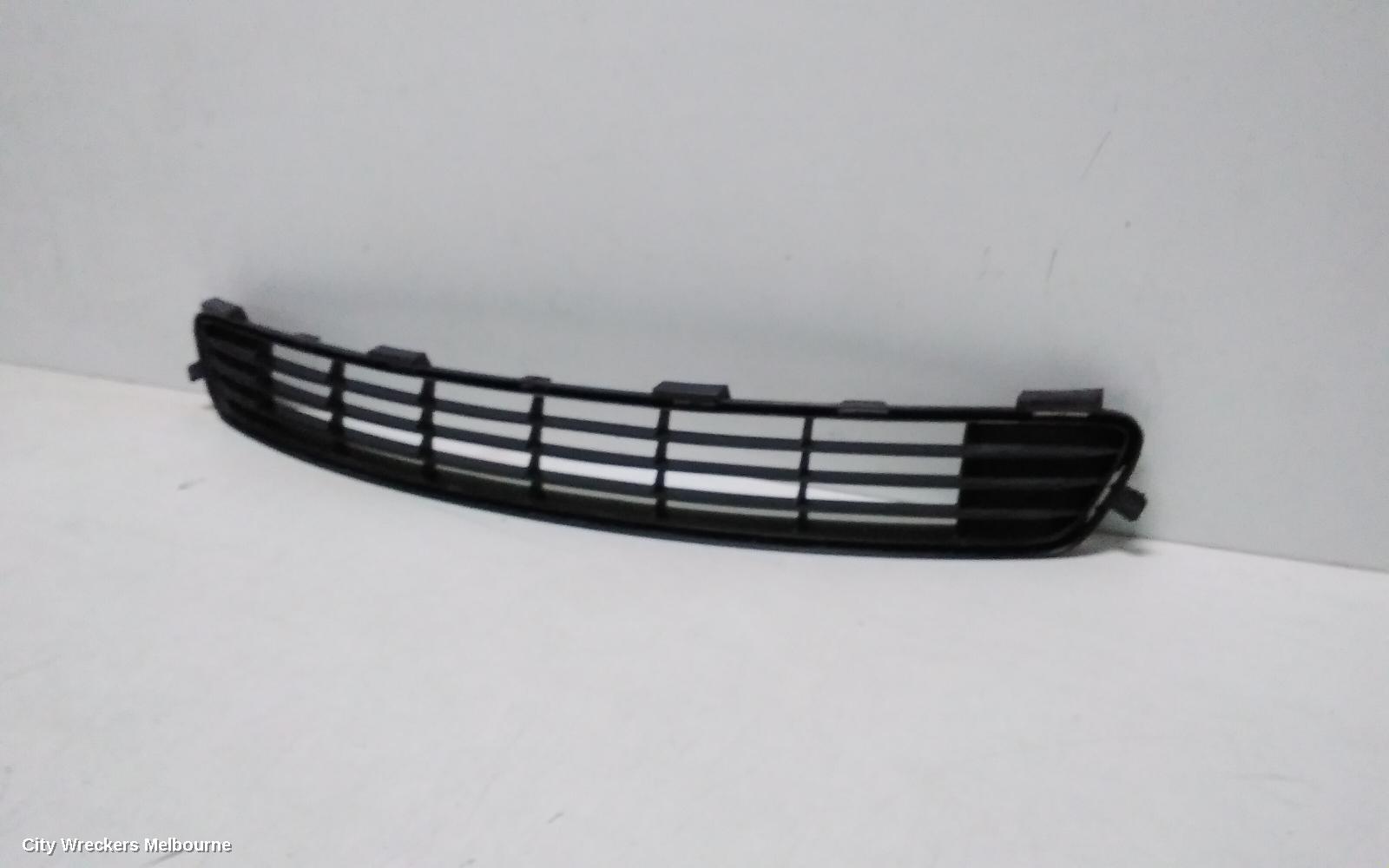 TOYOTA AURION GRILLE, BUMPER GRILLE (CENTRE), GSV40R, 10/2006 - 03/2012