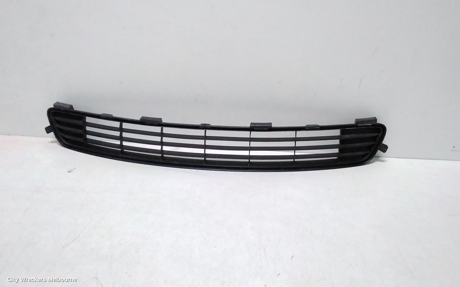 TOYOTA AURION GRILLE, BUMPER GRILLE (CENTRE), GSV40R, 10/2006 - 03/2012