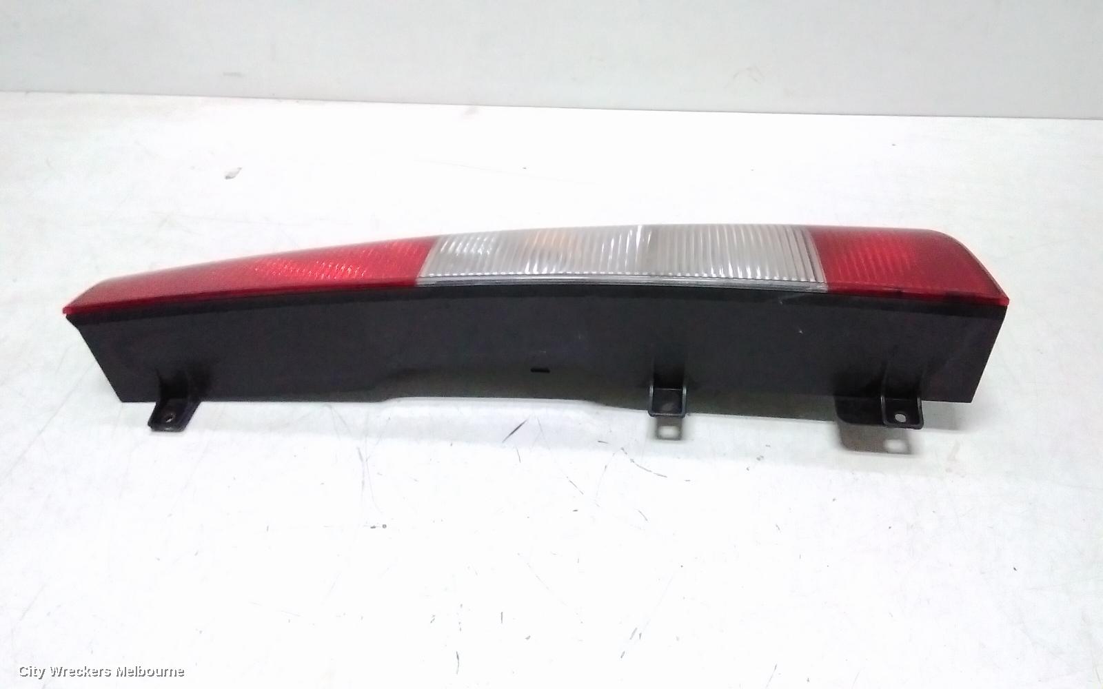 MERCEDES VITO RIGHT TAILLIGHT, IN BODY, LOWER, TAILGATE/BARN DOOR, 639, 04/2004 - 02/2015
