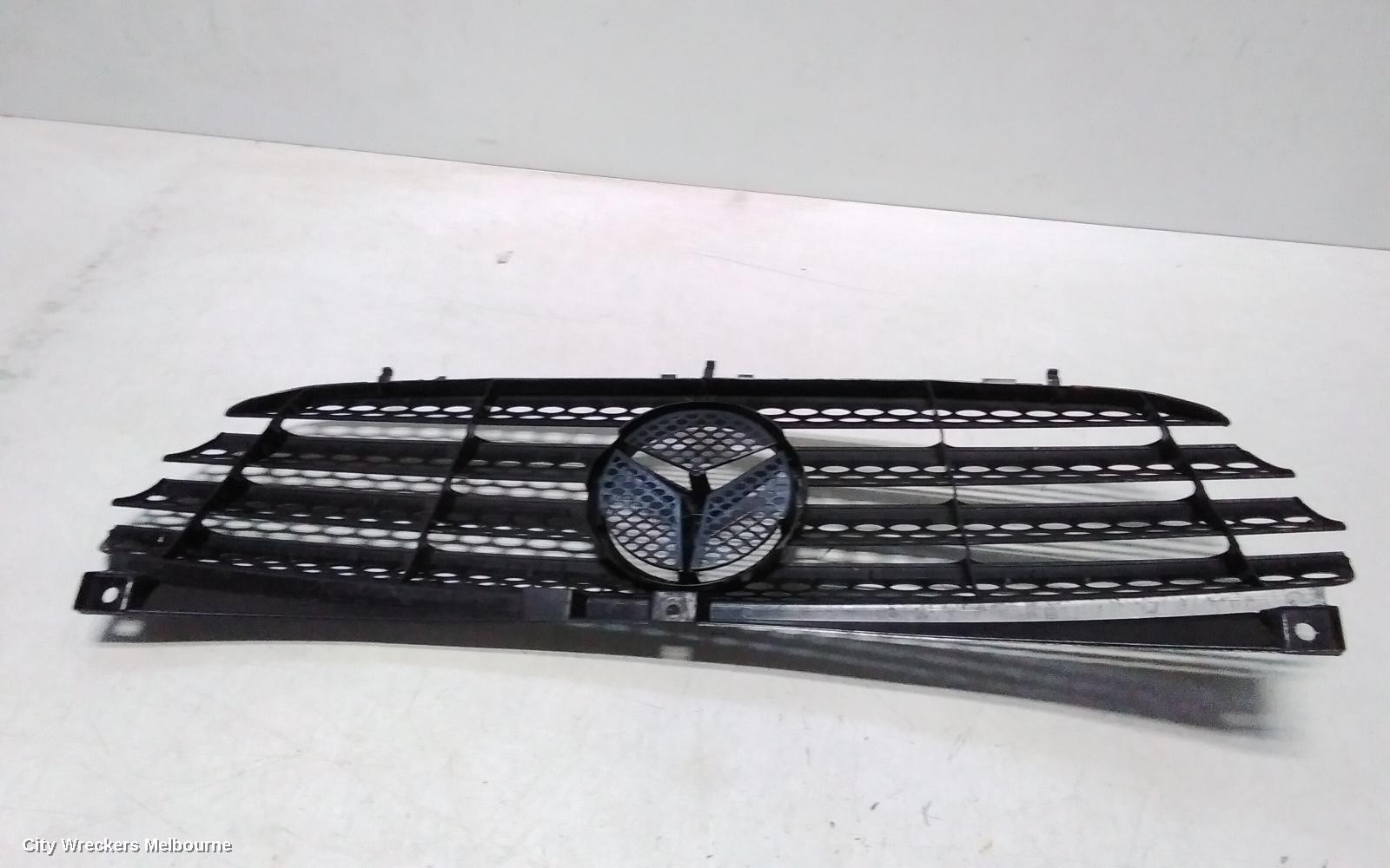MERCEDES VITO GRILLE, 639, RADIATOR GRILLE, BLACK, W/ CHROME EMBLEM, 04/2004 - 01/2011