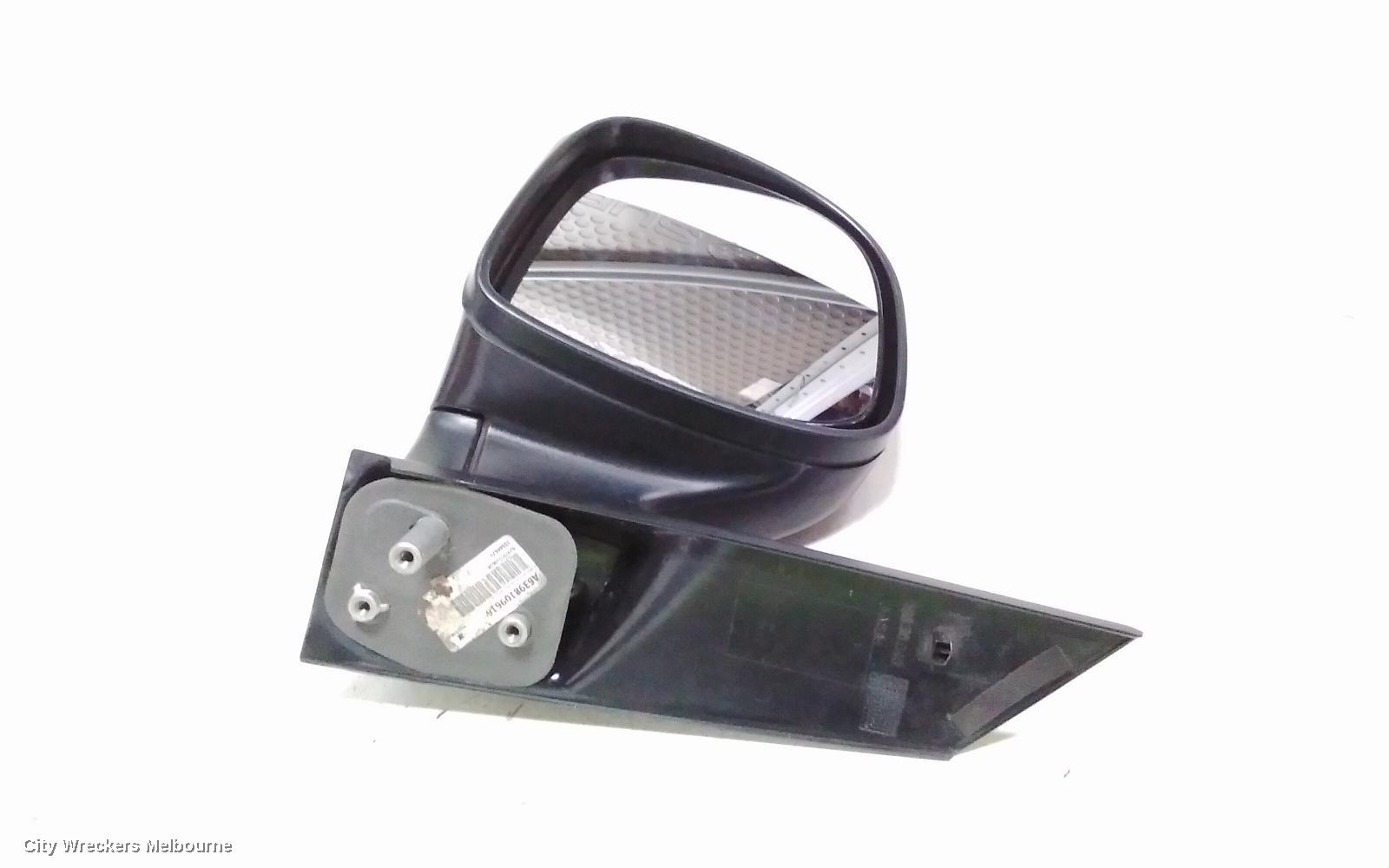 MERCEDES VITO LEFT DOOR MIRROR, 639, MANUAL, 04/2004 - 01/2011