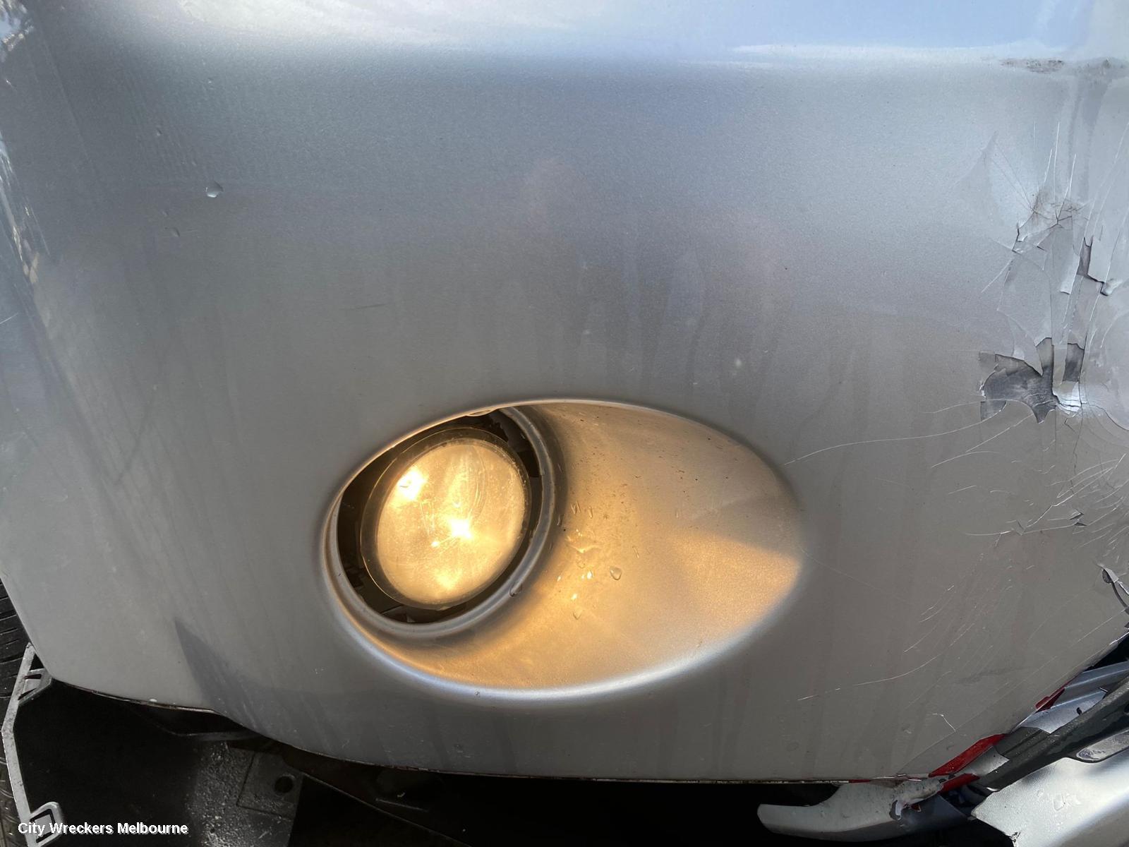 MITSUBISHI OUTLANDER LEFT TAILLIGHT, ZG-ZH, IN BODY, 11/2006 - 10/2012