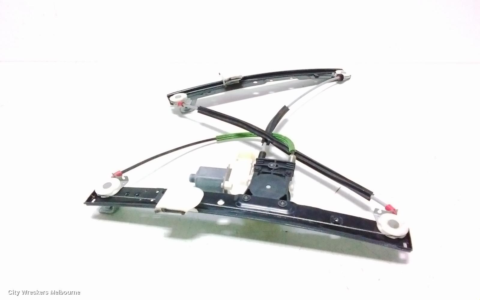FORD MONDEO RIGHT FRONT WINDOW REG/MOTOR, MA-MC, 10/2007 - 12/2014