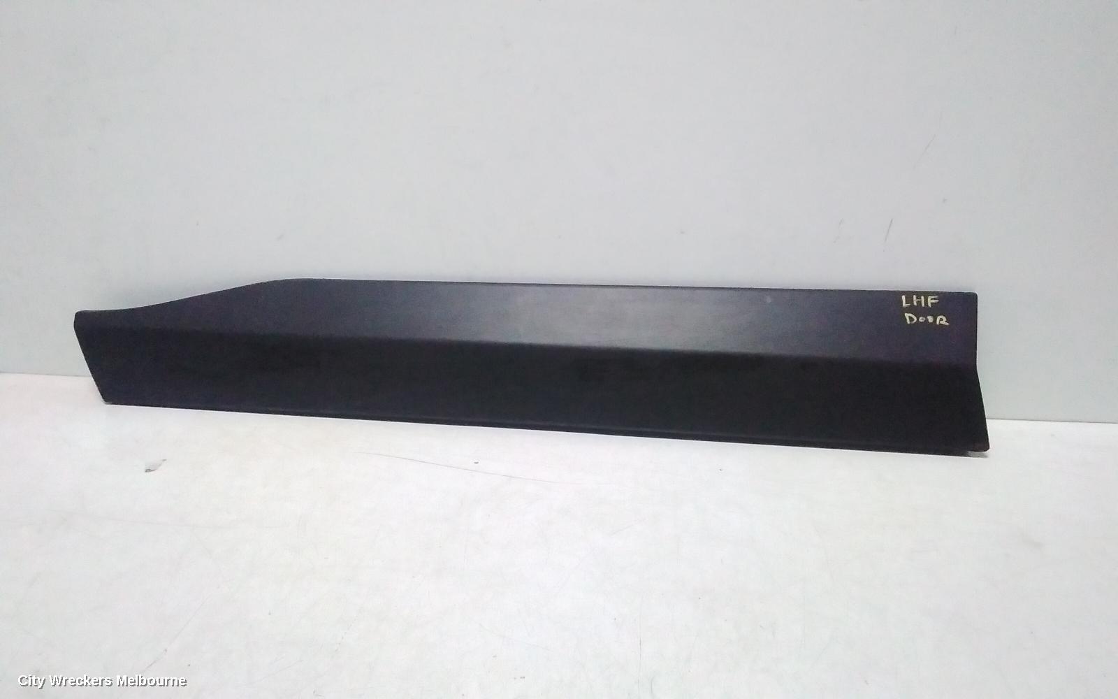 TOYOTA RAV4 DOOR MOULD, LHF LOWER MOULD: 141598, XA50, 11/2018 - 12/2025