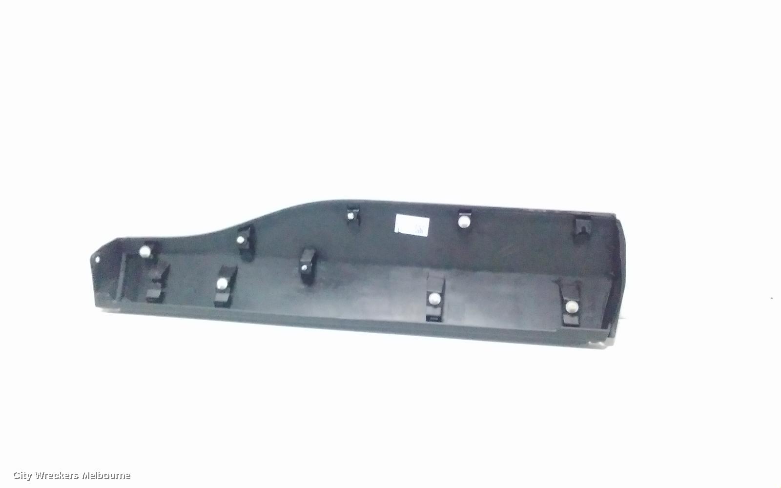 TOYOTA RAV4 DOOR MOULD, LHR LOWER MOULD: 141599, XA50, 11/2018 - 12/2025