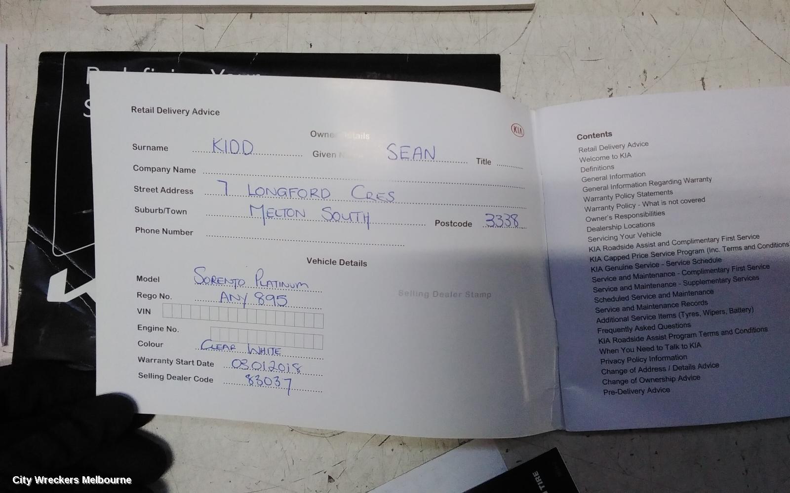 KIA SORENTO OWNERS HANDBOOK, UM, 03/2015 - 02/2020
