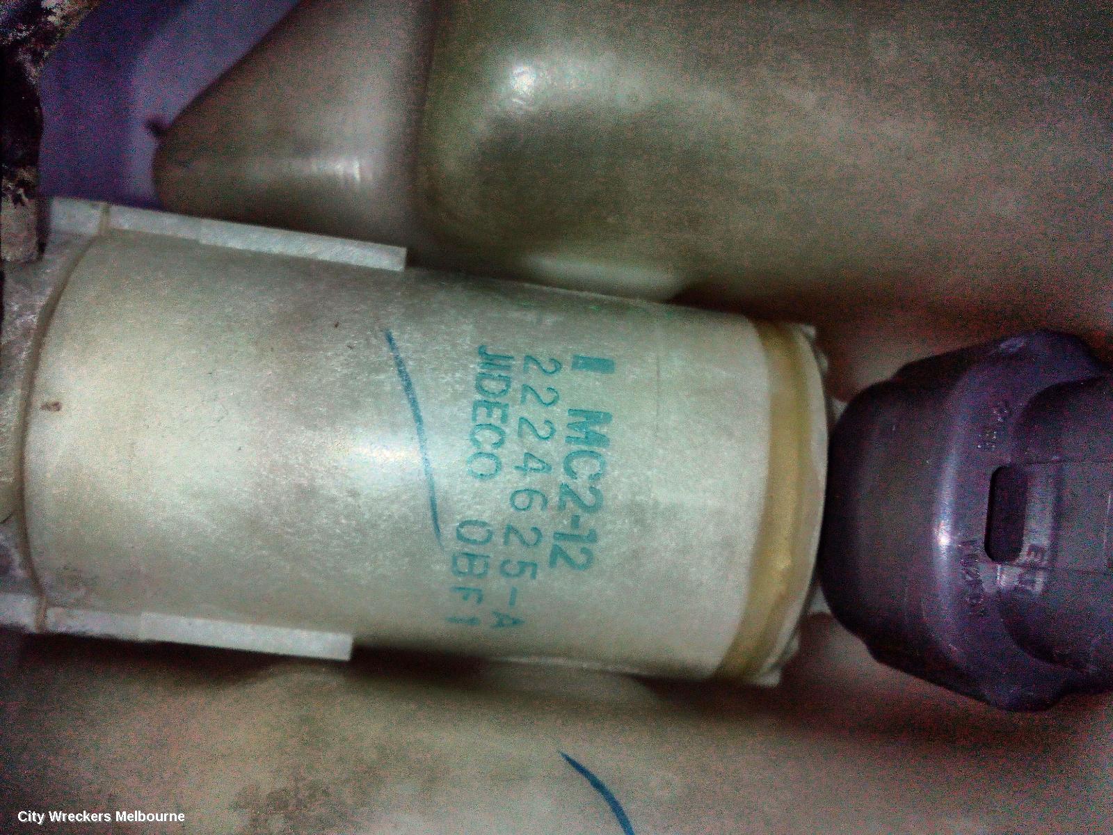 ISUZU DMAX WASHER BOTTLE, RA, 10/2008 - 05/2012