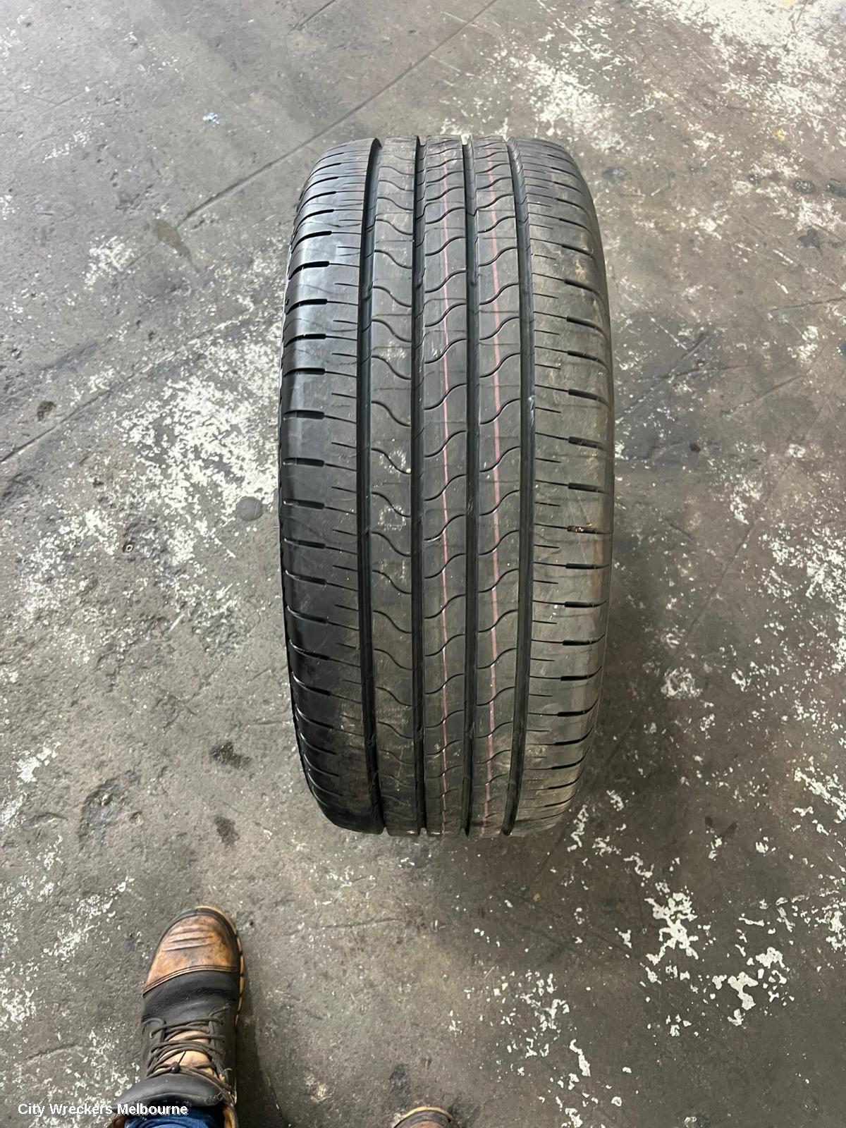 TOYOTA CAMRY WHEEL MAG, XV80, FACTORY, 18X8IN, 5 V SPOKE, 06/2024 ONWARDS