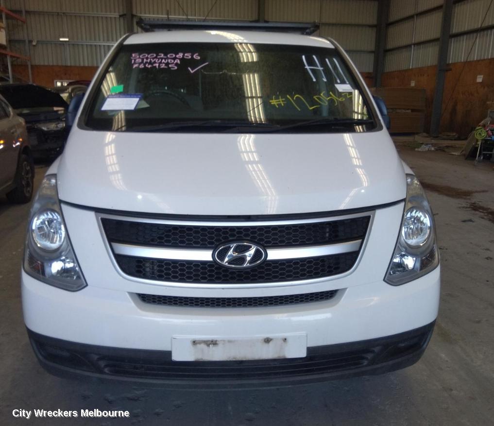 HYUNDAI ILOAD/IMAX RIGHT GUARD, TQ, ILOAD, NON MOULD TYPE, 11/2007 - 02/2018