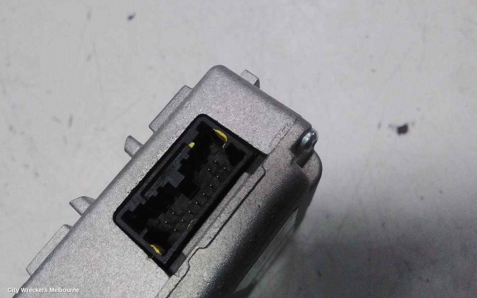 MAZDA 2 REVERSE CAMERA, FRONT CAMERA (WINDSHIELD MOUNTED), DJ/DL, 10/2014 ONWARDS