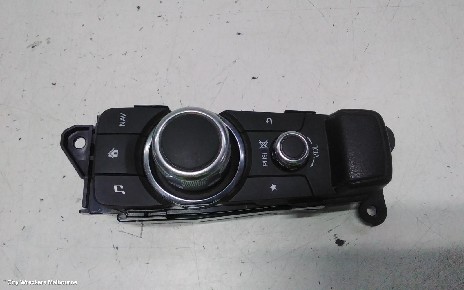 MAZDA 2, DJ/DL, 10/2014 ONWARDS, D09H 66 CMO B  COMBINATION COMMANDER CONTROLS: 141825