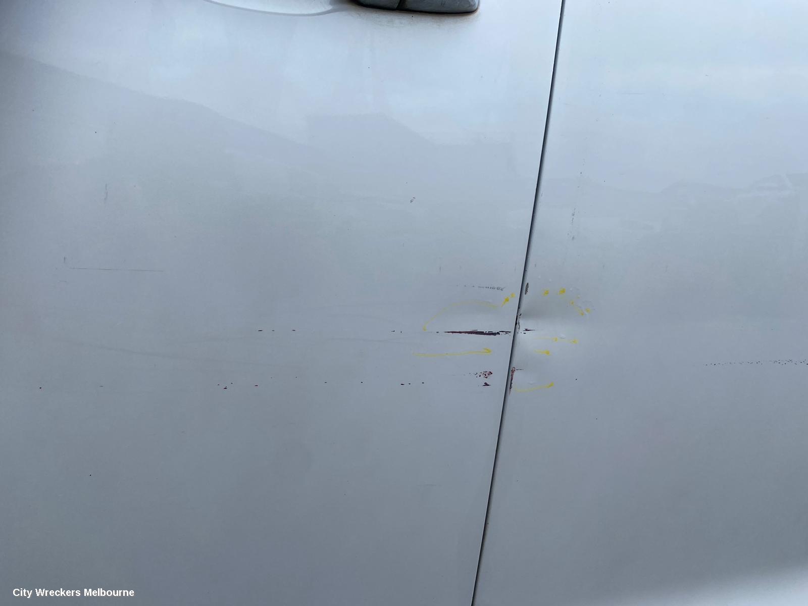 CHRYSLER 300C RIGHT FRONT DOOR, LX2, 07/2012 - 12/2021