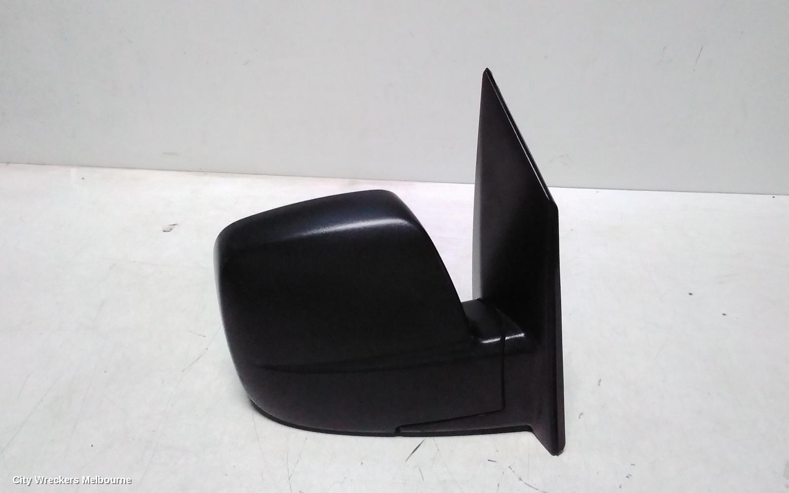 HYUNDAI ILOAD/IMAX RIGHT DOOR MIRROR, TQ, MANUAL FOLDING TYPE, BLACK, 11/2007 - 03/2021