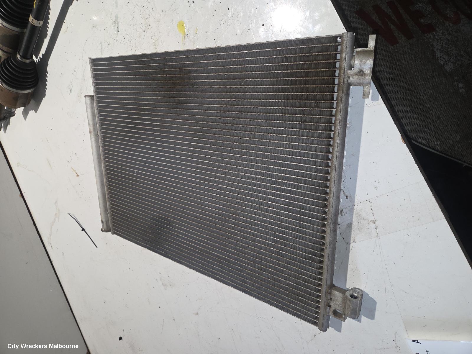 RENAULT CLIO A/C CONDENSER, X98, 09/2013 - 10/2019