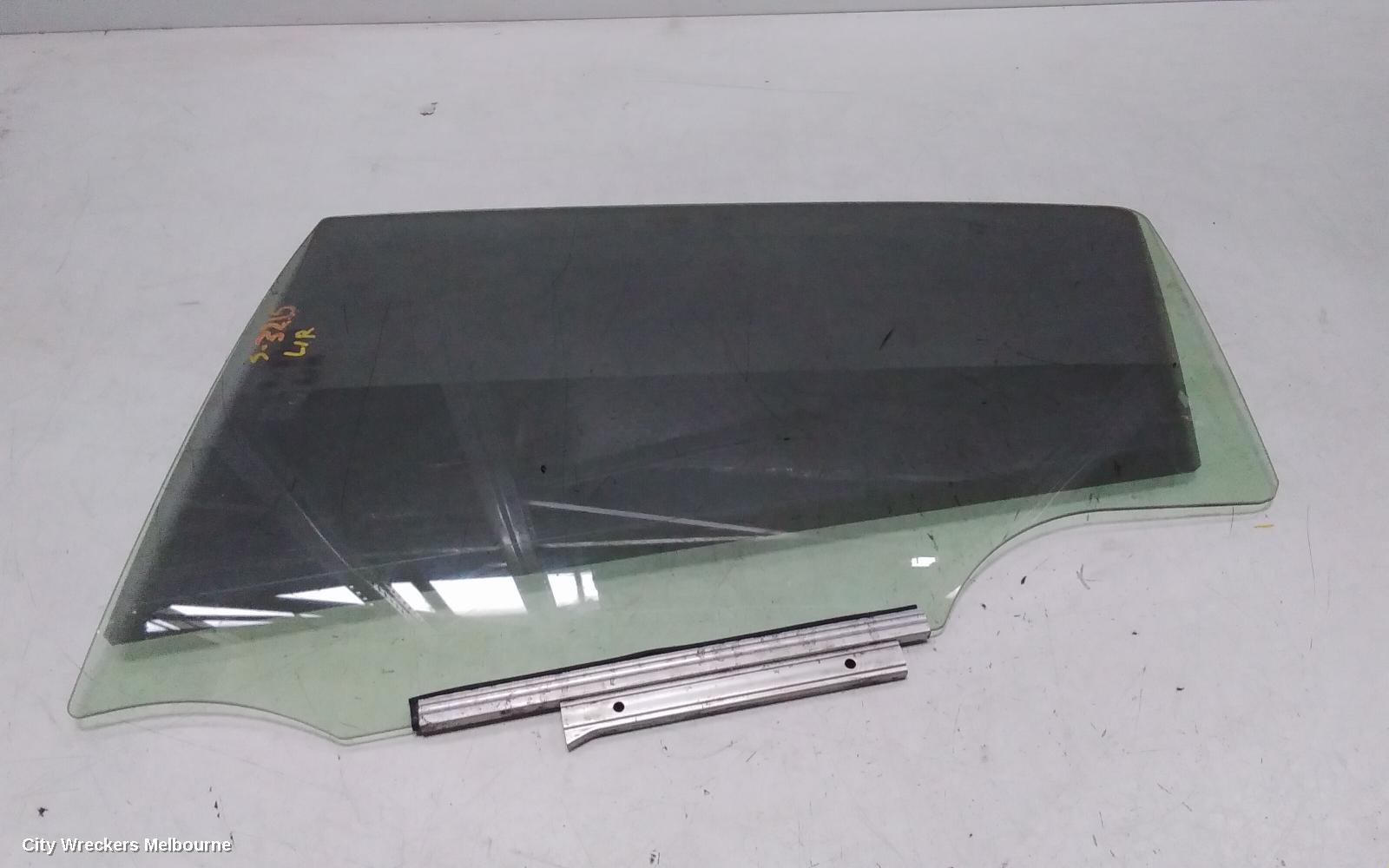 TOYOTA YARIS LEFT REAR DOOR WINDOW, NCP13#, HATCH, 08/2011 - 01/2020