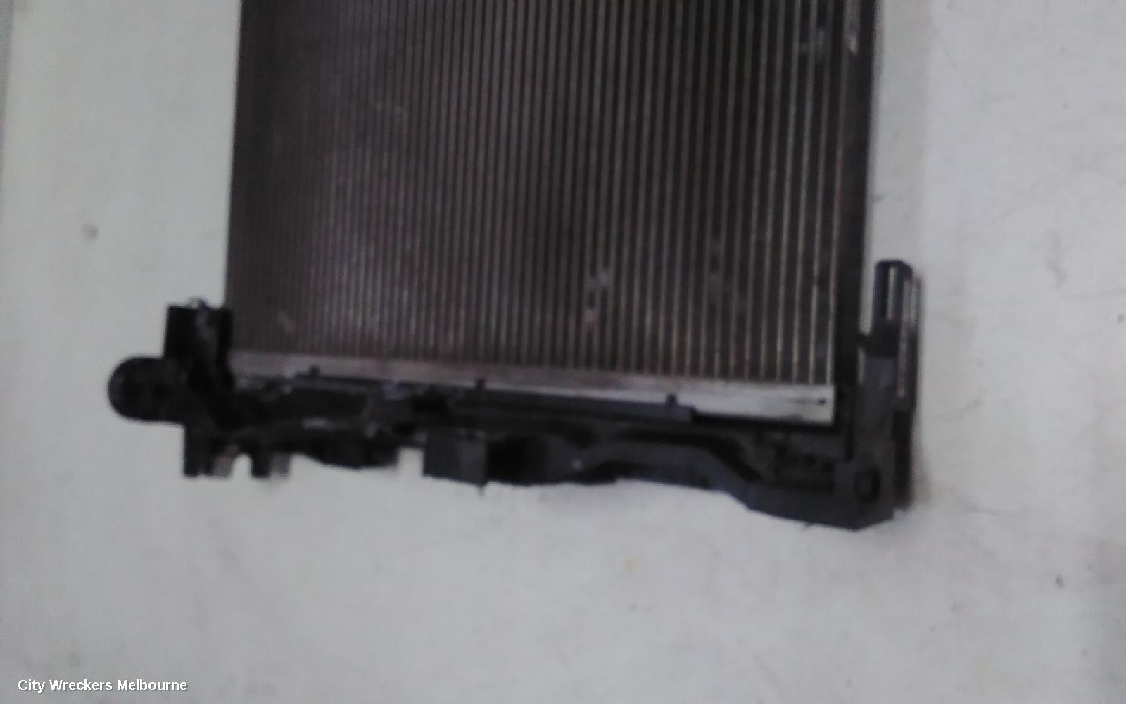 MERCEDES C CLASS, W205, 08/2014 - 07/2023, CX669001   A 099 500 2203  SECONDARRY RADIAOTR / INTER COOLER RADIATOR : 141934