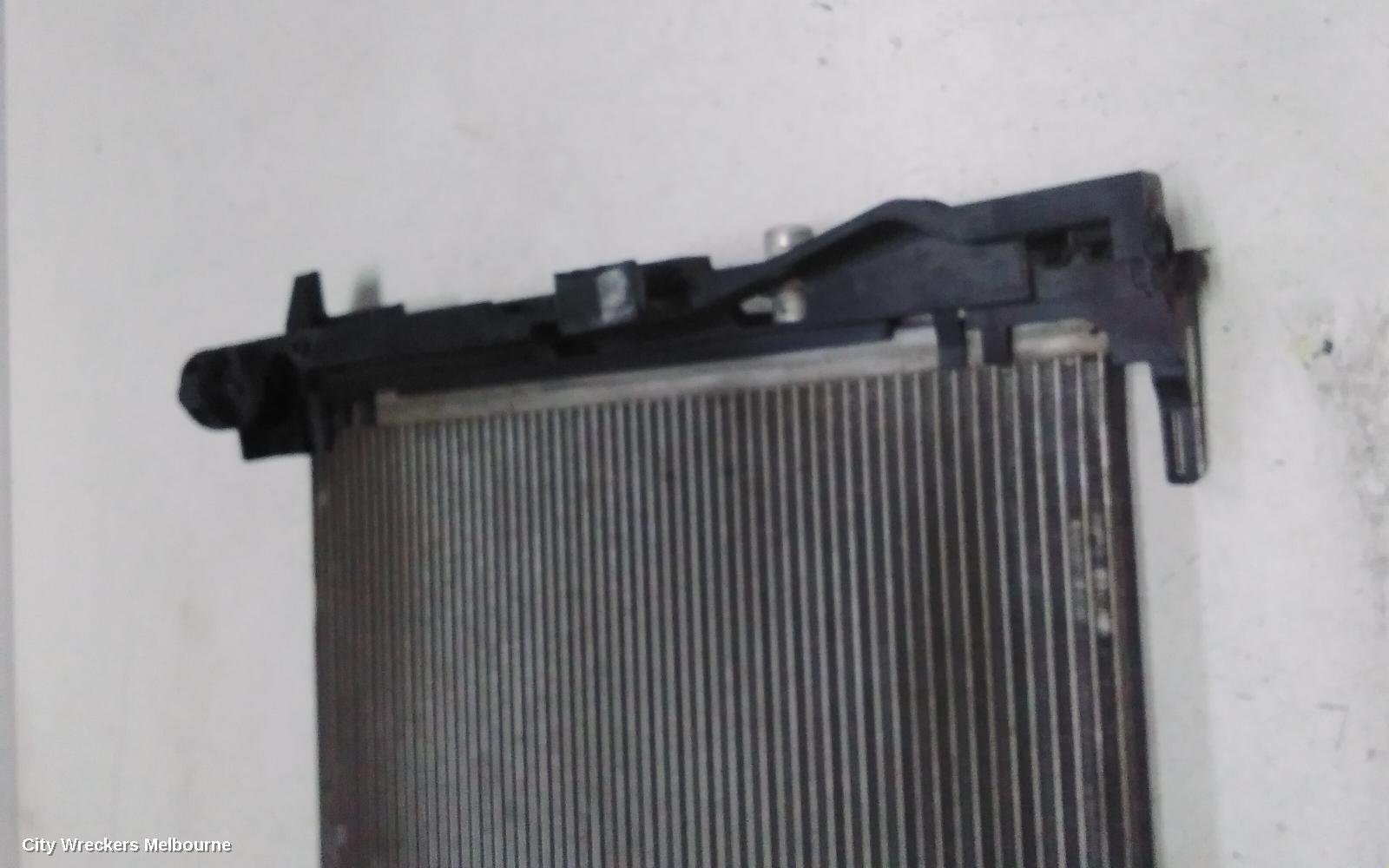 MERCEDES C CLASS, W205, 08/2014 - 07/2023, CX669001   A 099 500 2203  SECONDARRY RADIAOTR / INTER COOLER RADIATOR : 141934