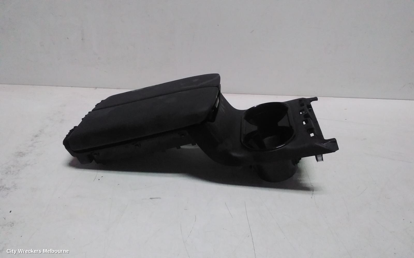 MAZDA CX8 CONSOLE, KG, CONSOLE LID ONLY, 05/2018 - 12/2023