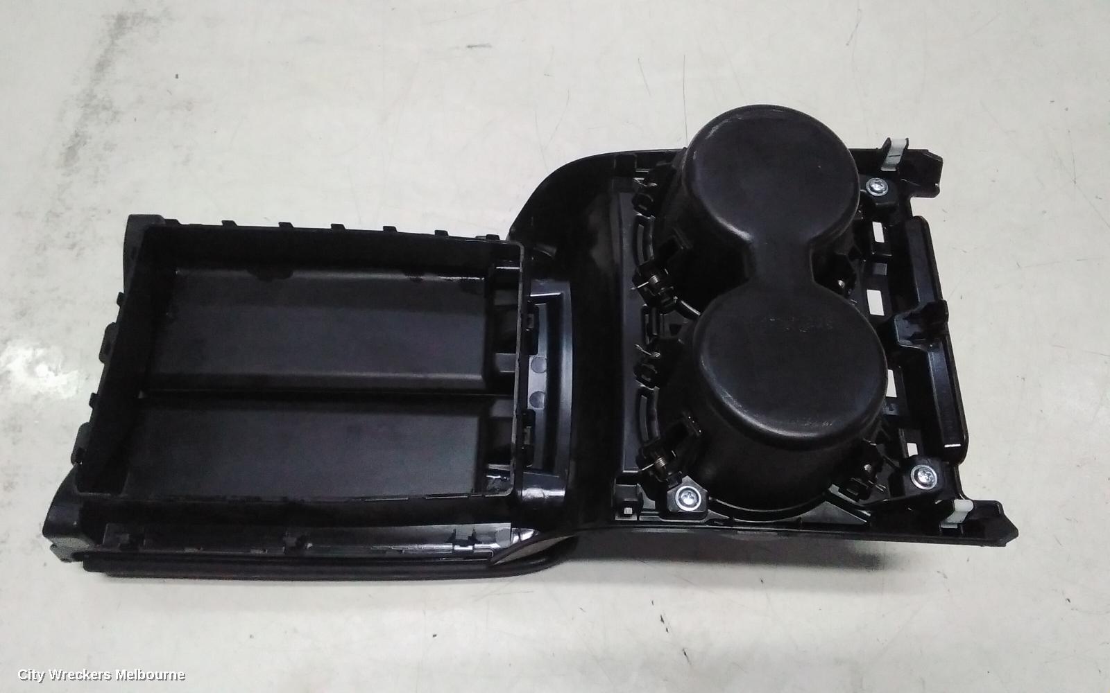 MAZDA CX8 CONSOLE, KG, CONSOLE LID ONLY, 05/2018 - 12/2023