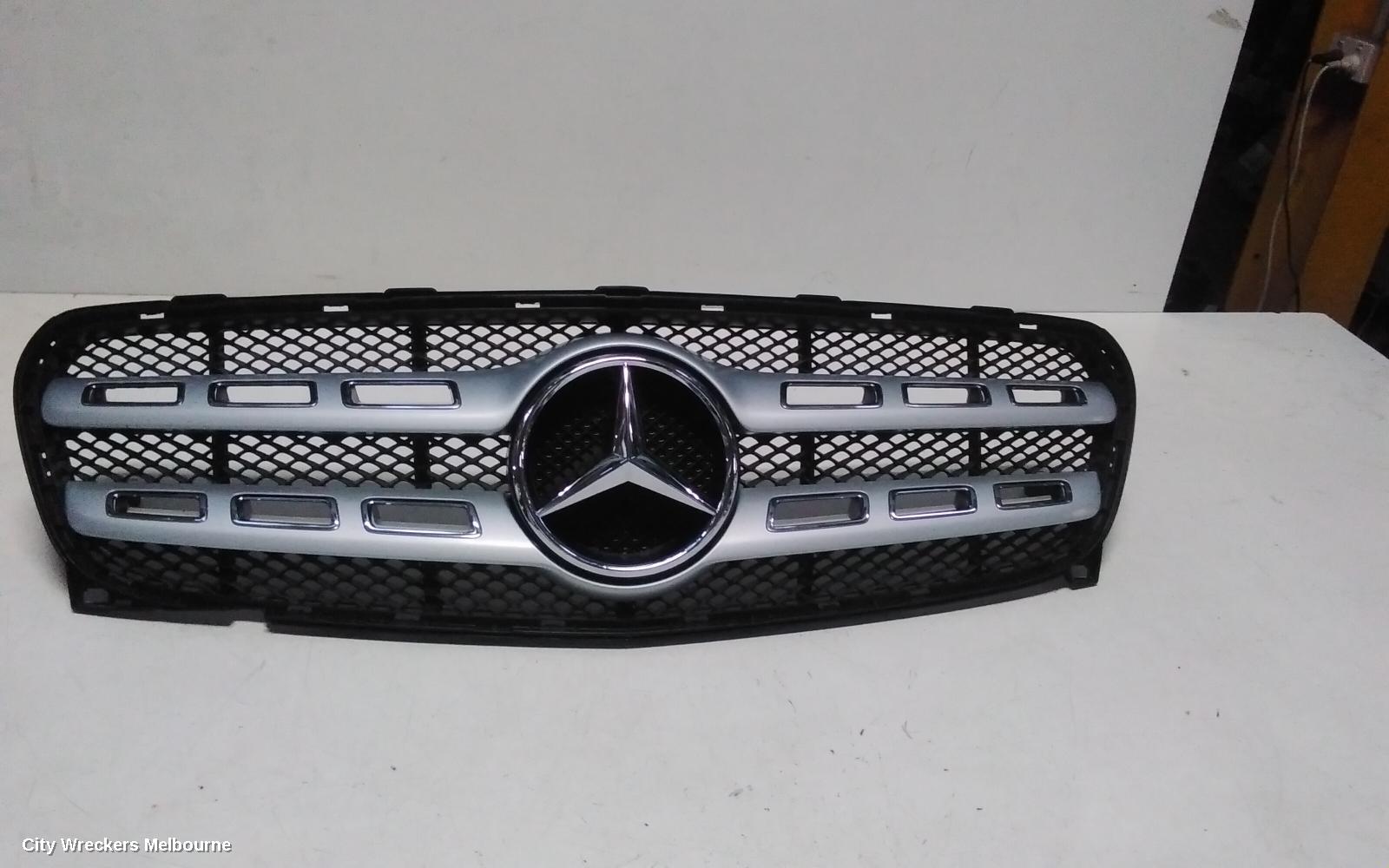 MERCEDES GLA CLASS GRILLE, RADIATOR GRILLE, X156, NON AMG, 03/2017 - 01/2020