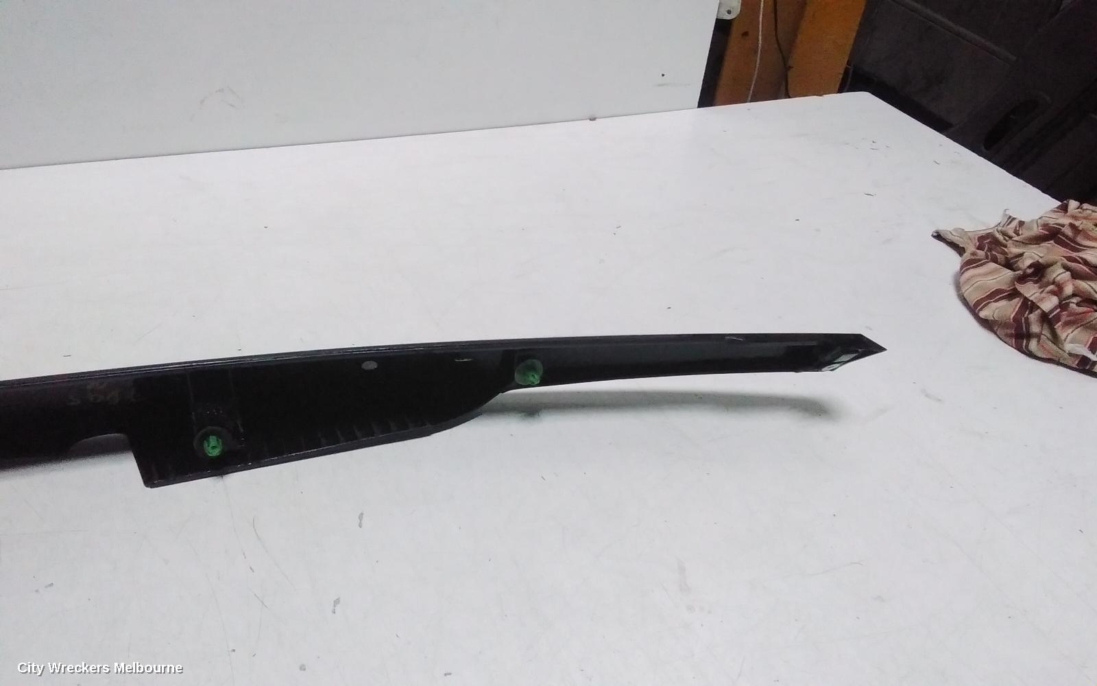 HONDA JAZZ REAR GARNISH, TAILGATE LAMP (RH SIDE), GK/GF, 07/2014 - 12/2020