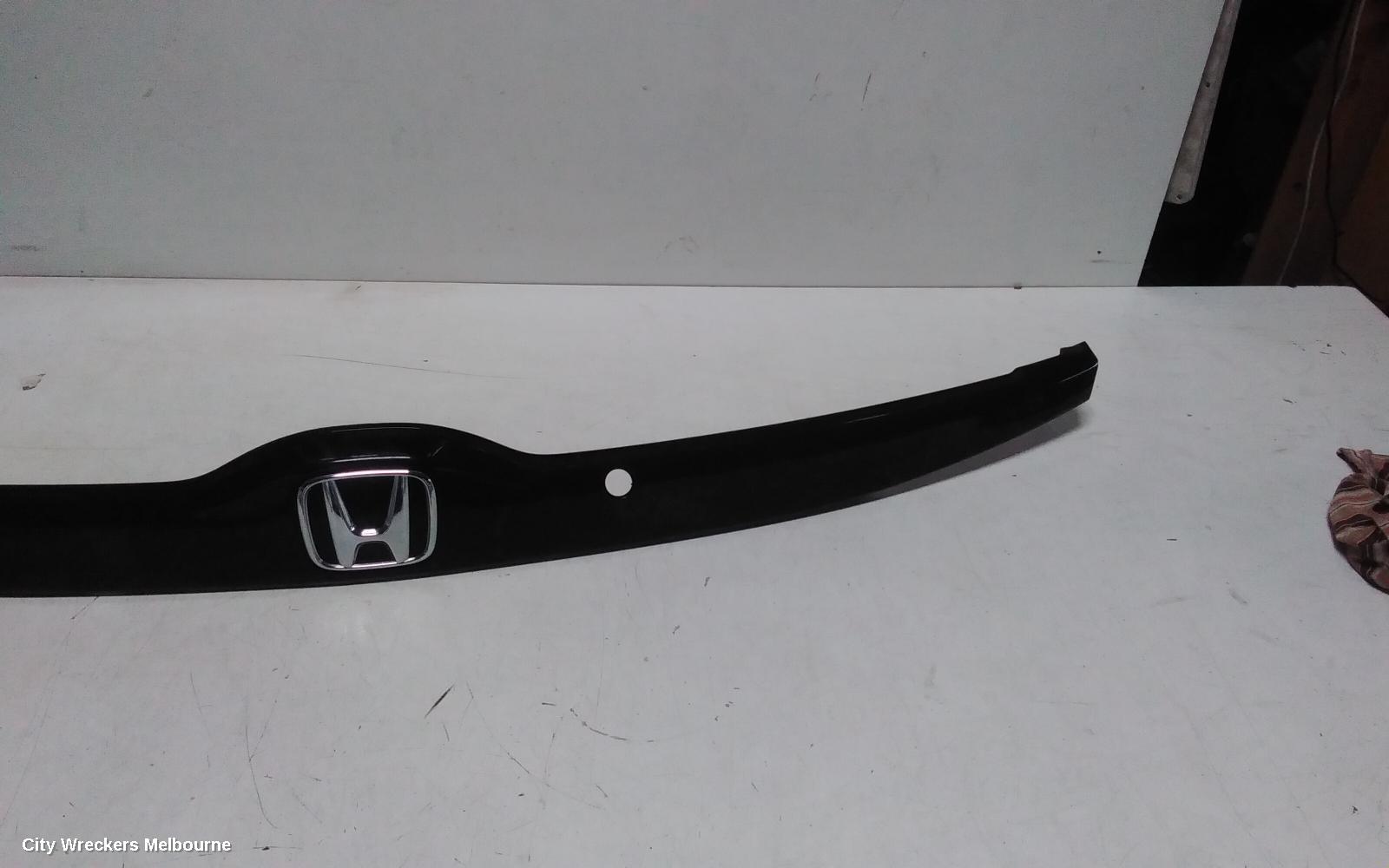 HONDA JAZZ REAR GARNISH, TAILGATE LAMP (RH SIDE), GK/GF, 07/2014 - 12/2020