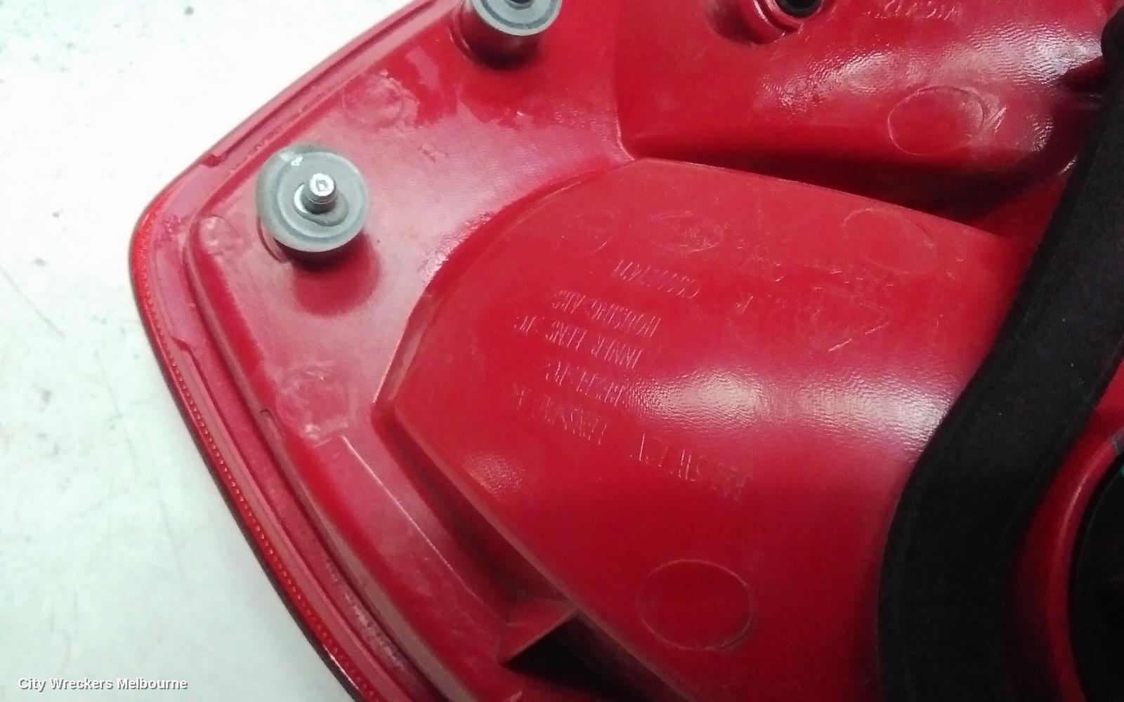 LDV G10 REAR GARNISH, SV7C, TAILGATE LAMP (RH SIDE), VAN, 04/2015 ONWARDS