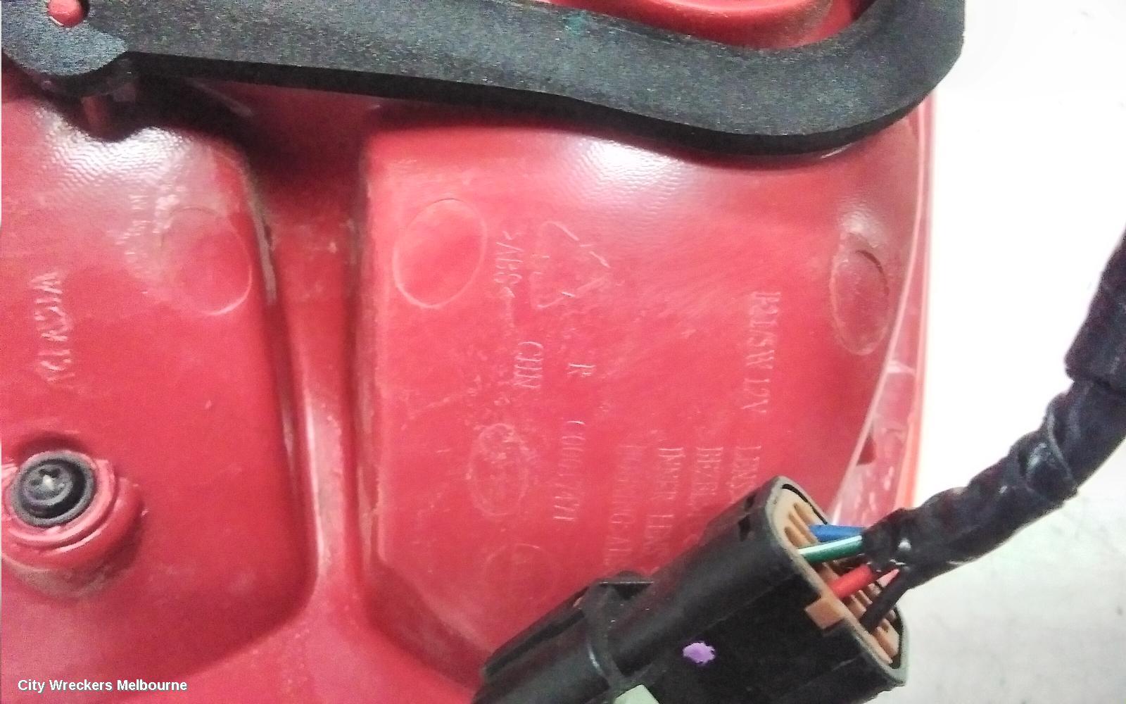 LDV G10 REAR GARNISH, SV7C, TAILGATE LAMP (RH SIDE), VAN, 04/2015 ONWARDS