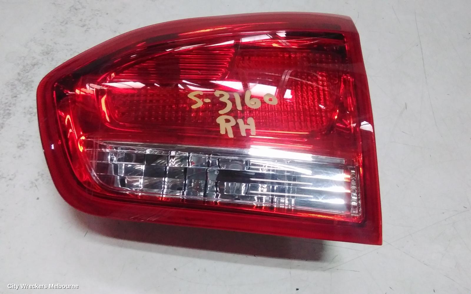 LDV G10 REAR GARNISH, SV7C, TAILGATE LAMP (RH SIDE), VAN, 04/2015 ONWARDS
