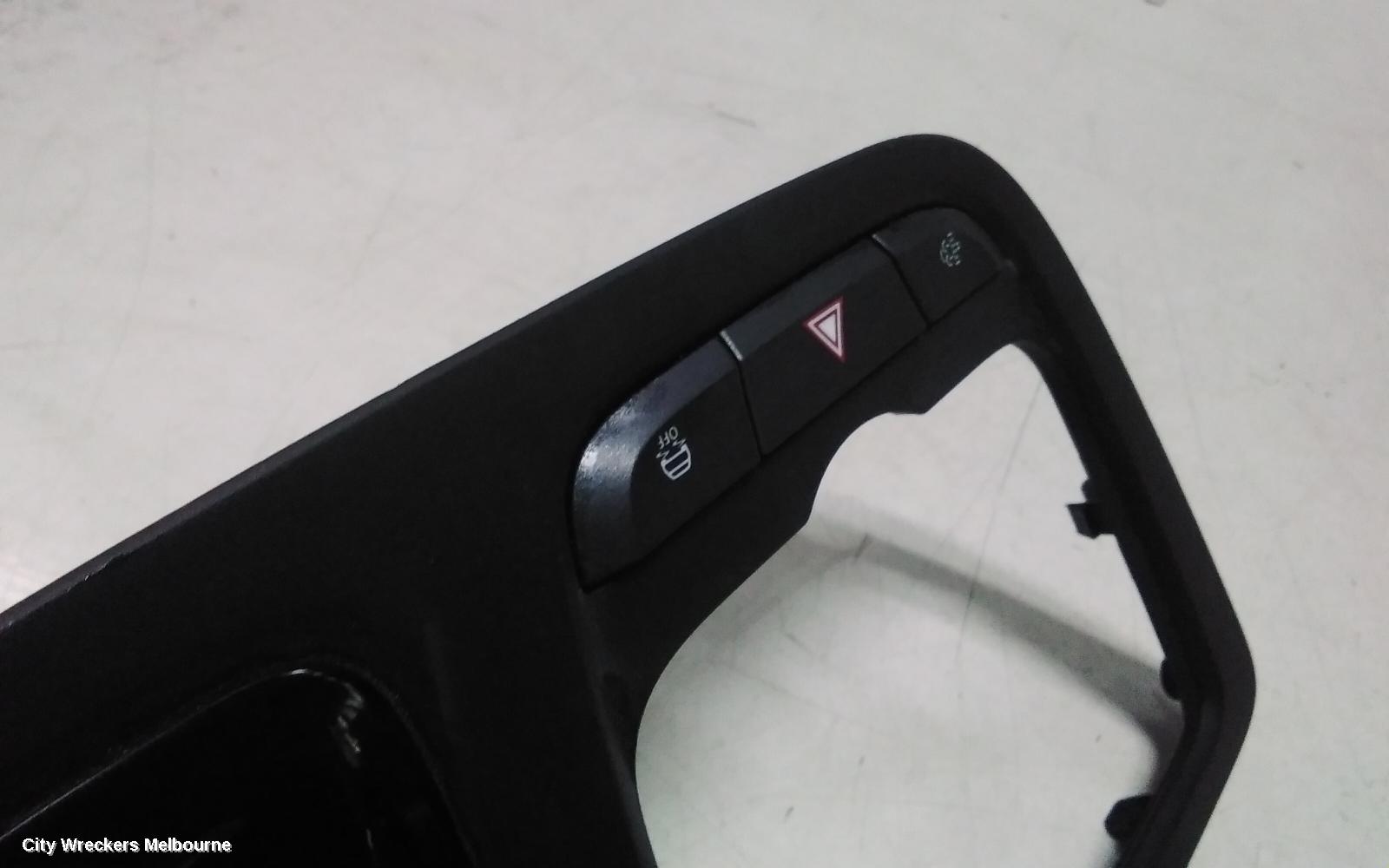 LDV G10 GEAR STICK/SHIFTER, AUTO, DIESEL, 2.0, TURBO, 8 SPEED, (G10+) ROUND SWITCH TYPE SV7C, VAN, 06/2021 ONWARDS