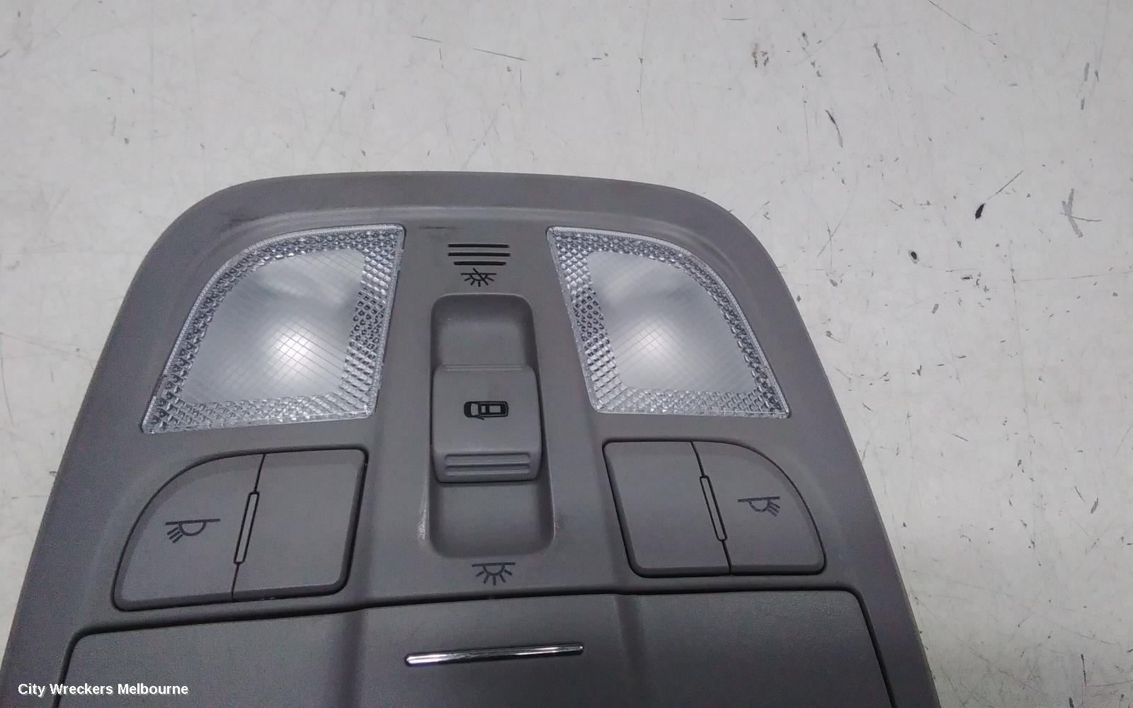 LDV G10 COURTESY LIGHT, FRONT, STANDARD TYPE, SV7A/SV7C, WAGON/VAN, 04/2015 ONWARDS