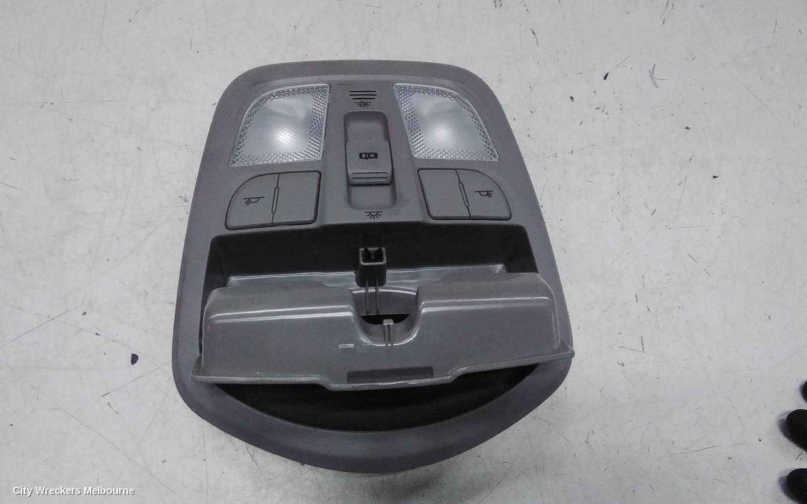 LDV G10 COURTESY LIGHT, FRONT, STANDARD TYPE, SV7A/SV7C, WAGON/VAN, 04/2015 ONWARDS
