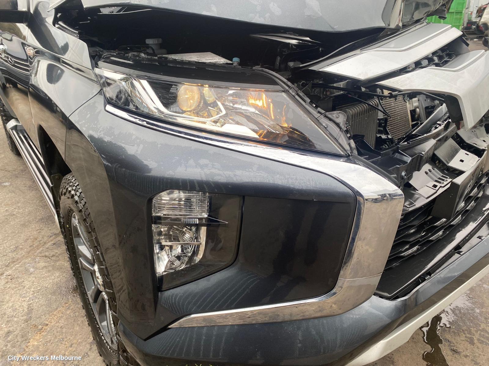 MITSUBISHI TRITON, 4WD SWITCH, EASY SELECT, MQ-MR, 03/2015 - 10/2023, 4WD SWITCH: 101389