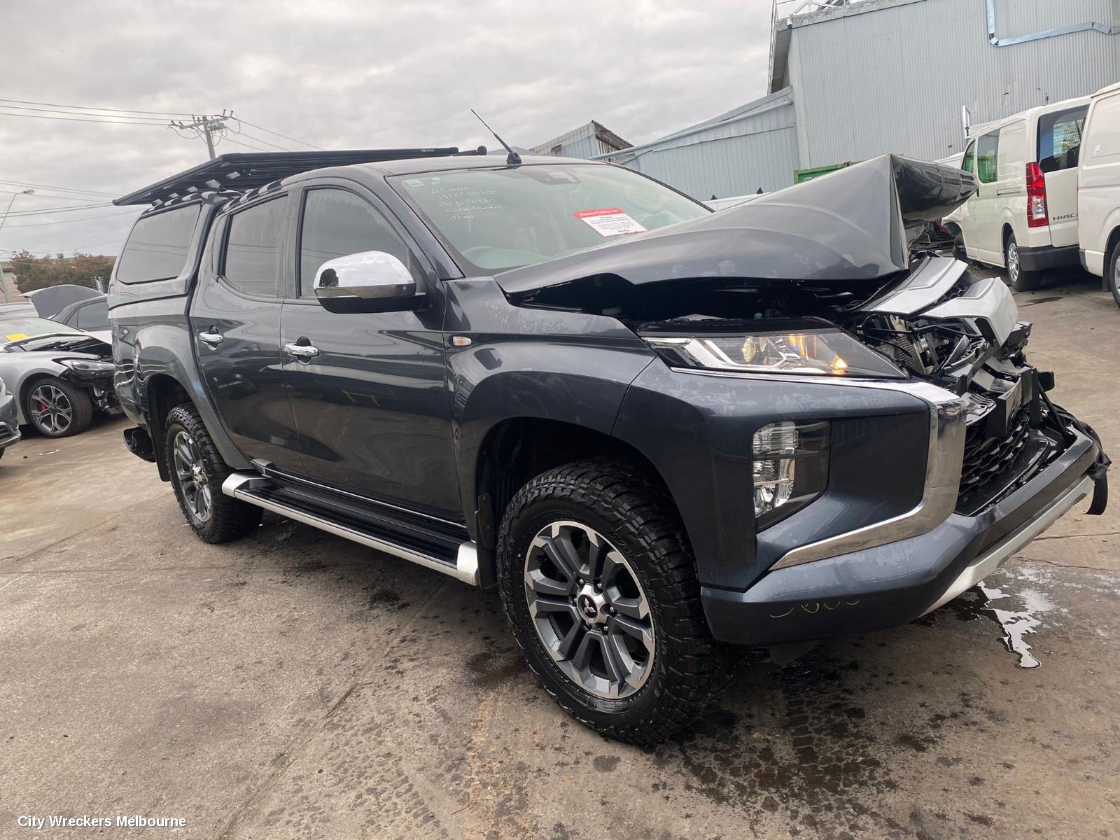 MITSUBISHI TRITON, 4WD SWITCH, EASY SELECT, MQ-MR, 03/2015 - 10/2023, 4WD SWITCH: 101389