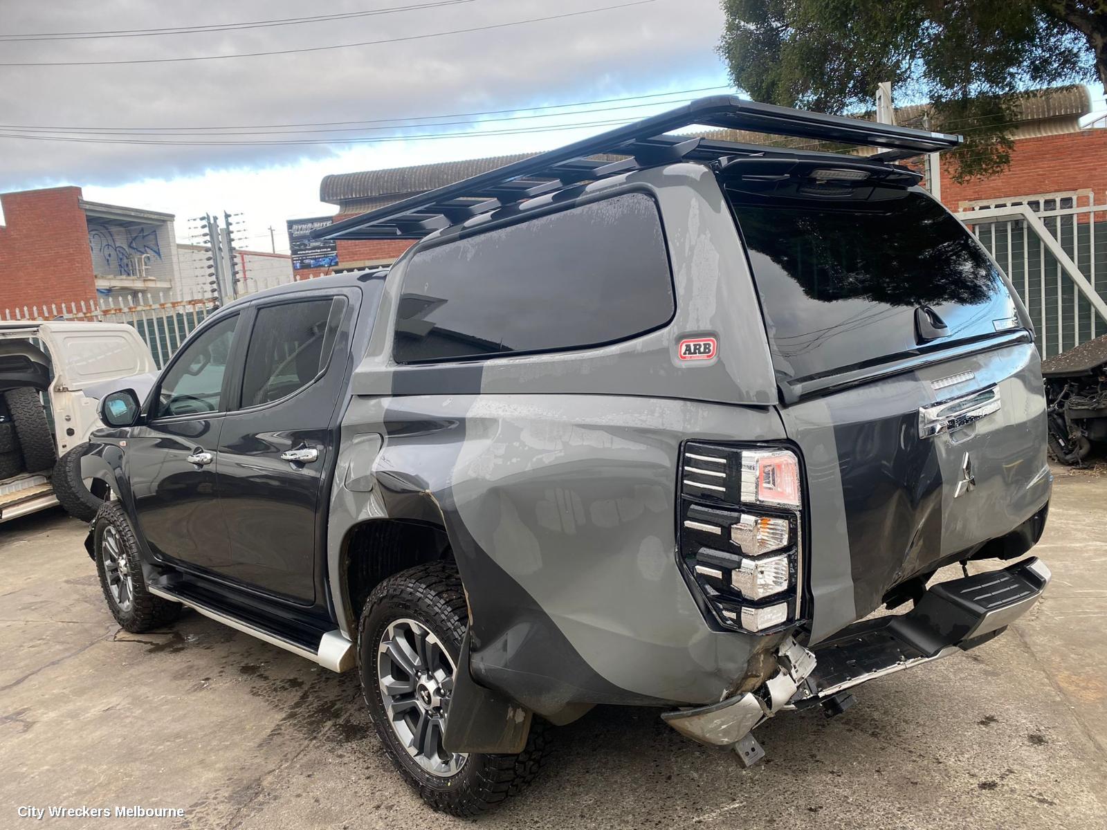 MITSUBISHI TRITON, 4WD SWITCH, EASY SELECT, MQ-MR, 03/2015 - 10/2023, 4WD SWITCH: 101389