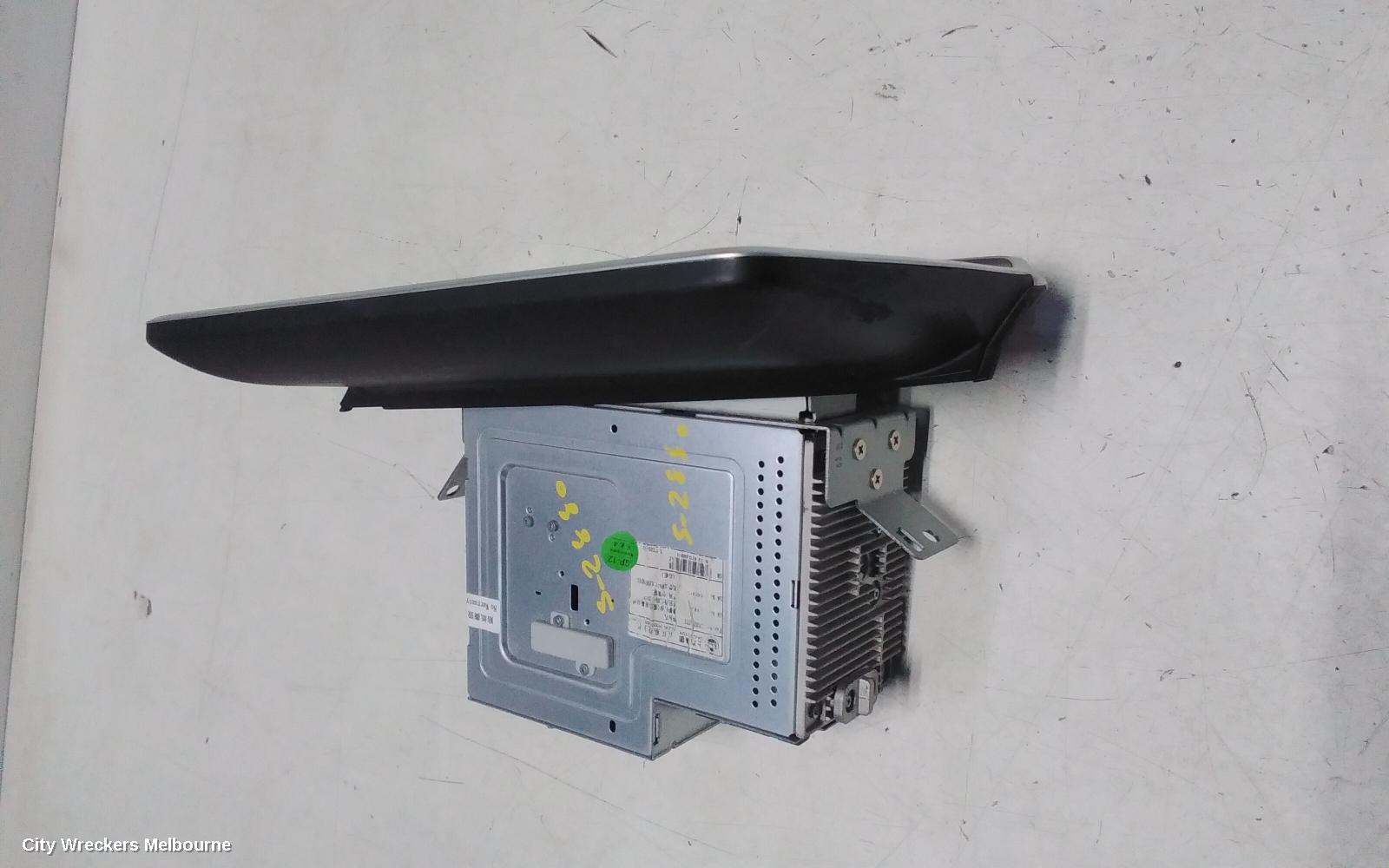 LDV DELIVER 9 RADIO/CD/DVD/SAT/TV, DISPLAY UNIT, 10.1IN TOUCHSCREEN, 07/2020 - 12/2023