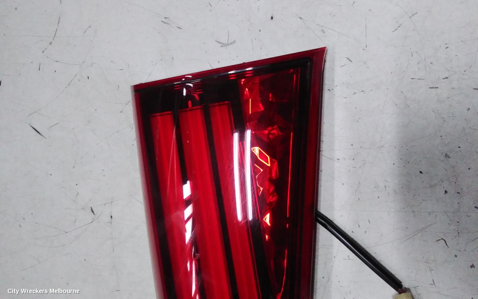 MITSUBISHI OUTLANDER REAR GARNISH, TAILGATE LAMP (RH SIDE), ZK-ZL, 01/2015 - 07/2021